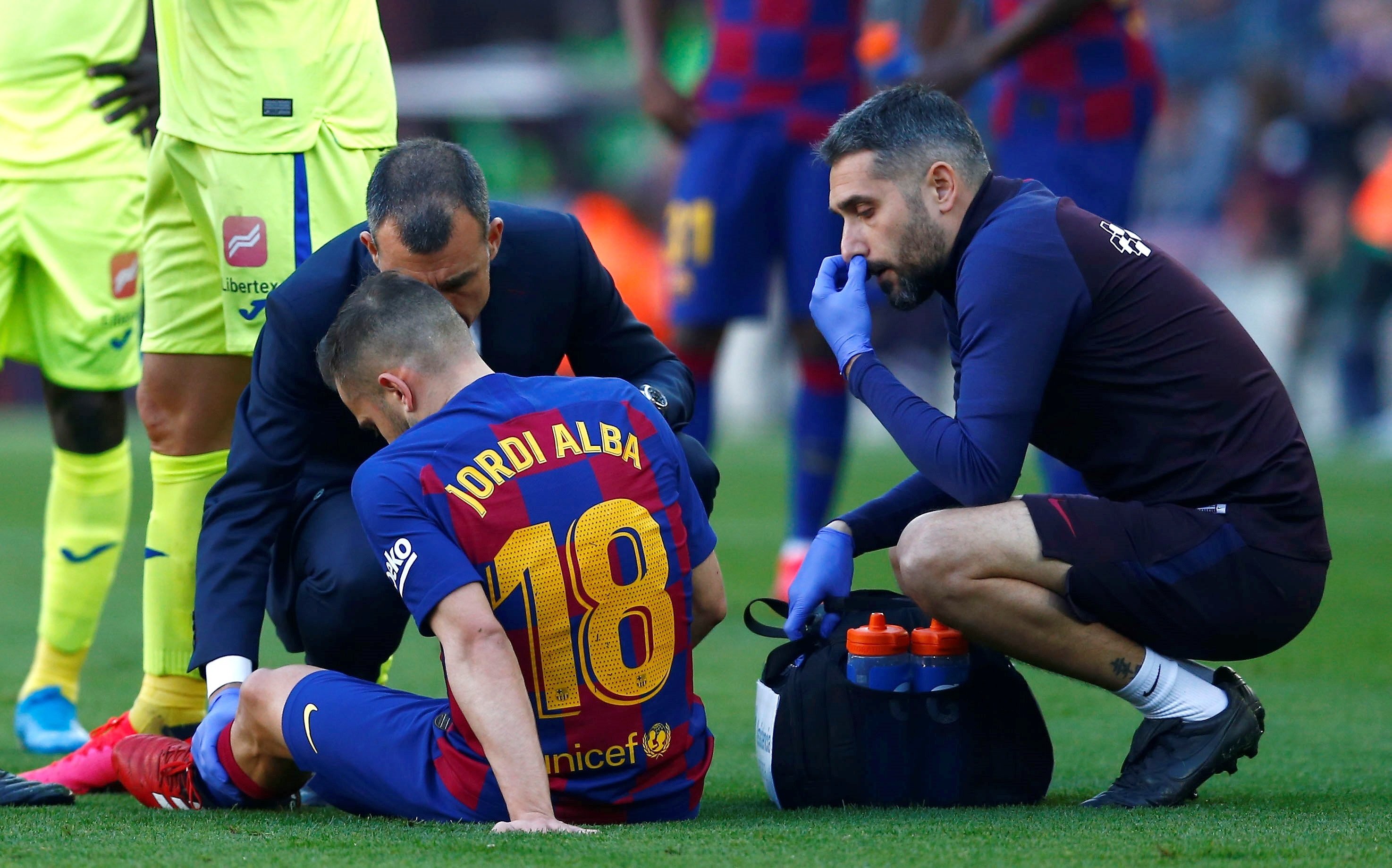 Jordi Alba se lesiona contra el Getafe