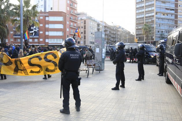 antidisturbios manifestacio meridiana