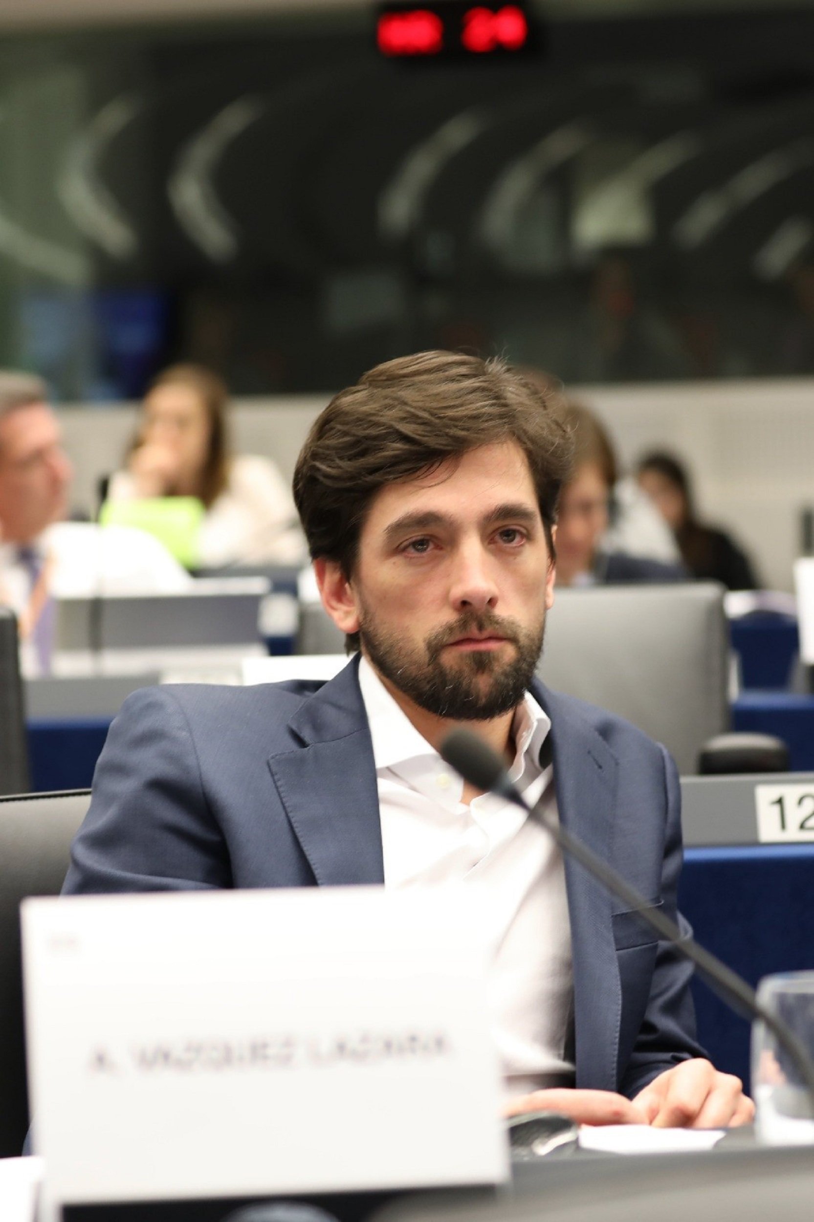 Un eurodiputat de Cs presidirà la comissió del suplicatori de Puigdemont
