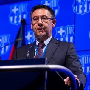Josep Maria Bartomeu president escut Barca @FCB Josep Maria Bartomeu president escut Barca @FCB