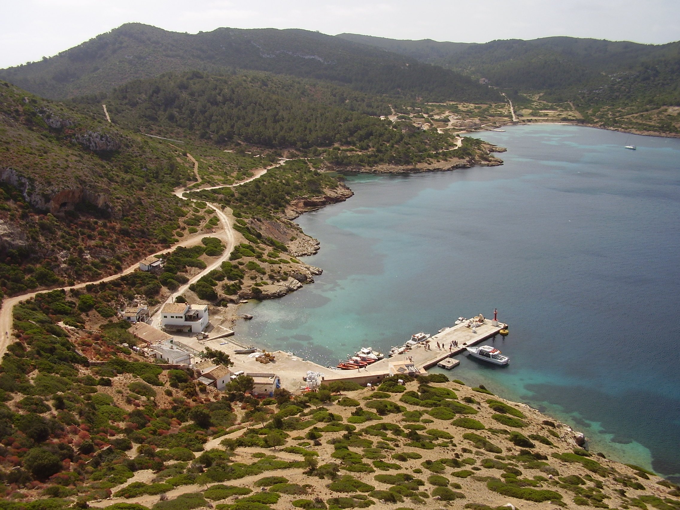 Algèria ‘envaeix’ aigües territorials de Cabrera