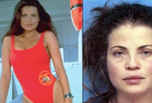 yasmine bleeth los vigilantes de la playa i ara