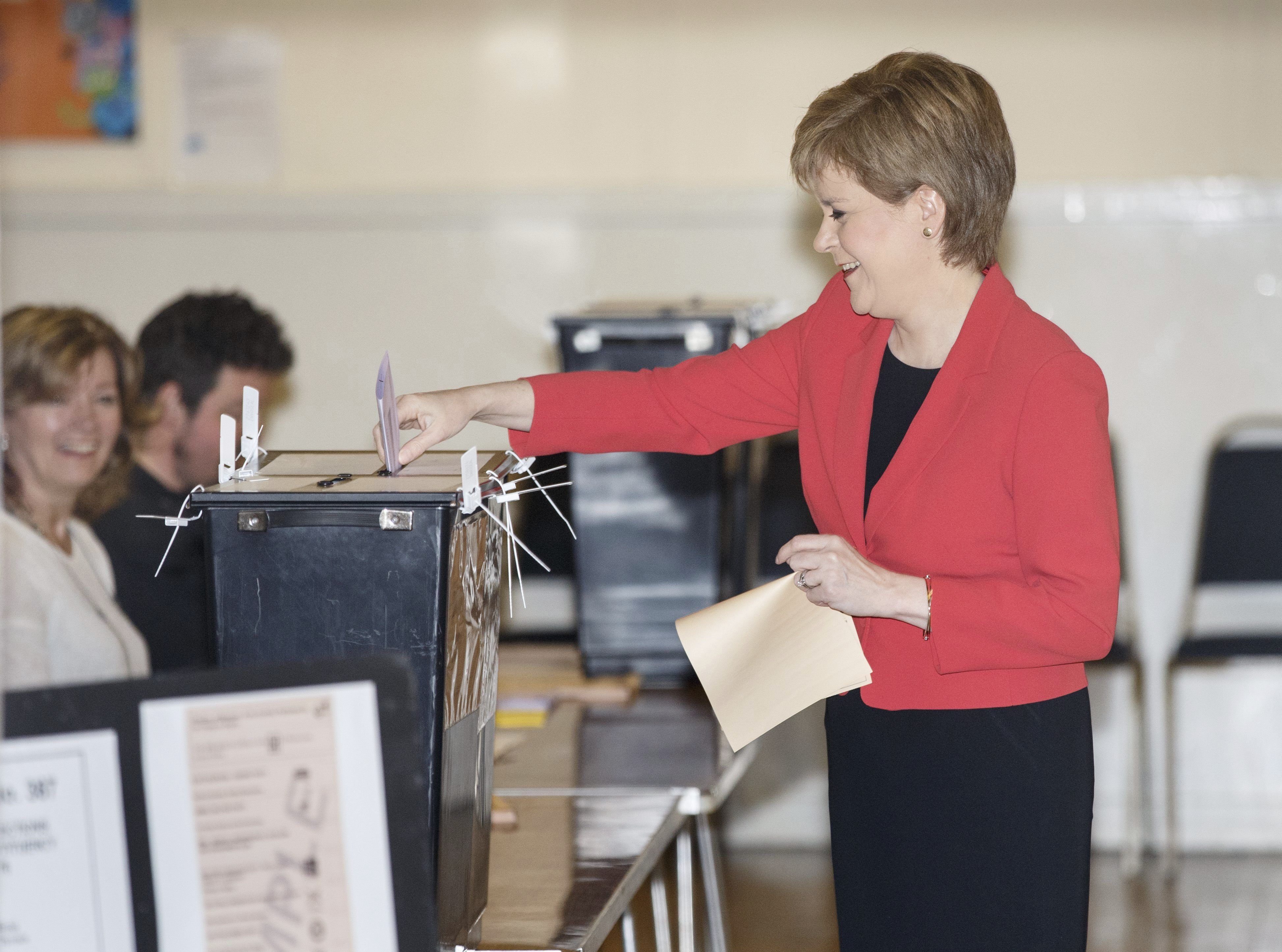 Escocia desafía a May con un segundo referéndum de independencia