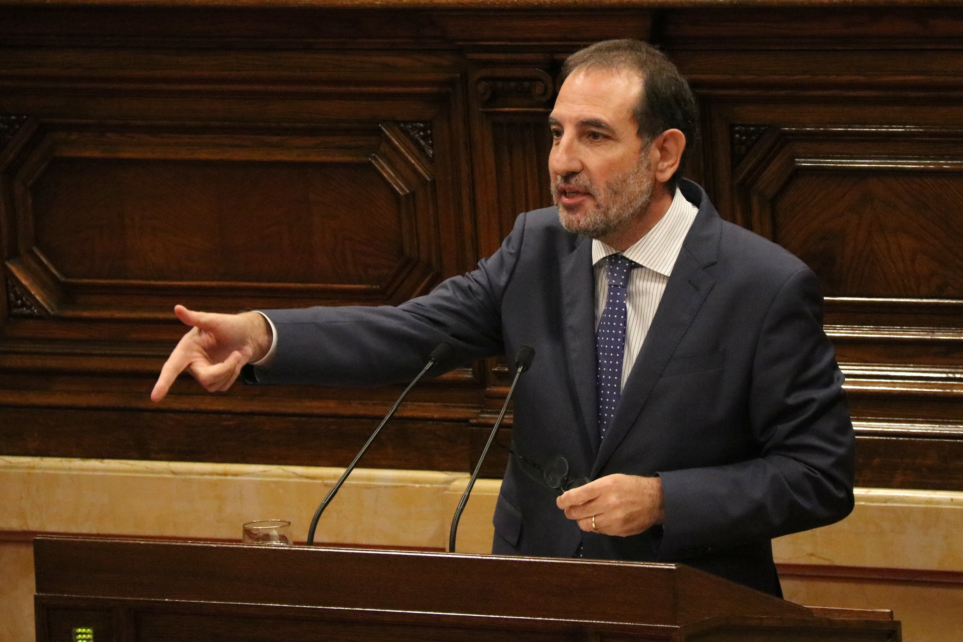 Espadaler se indigna con Interior: "La CUP manda, el Govern obedece"