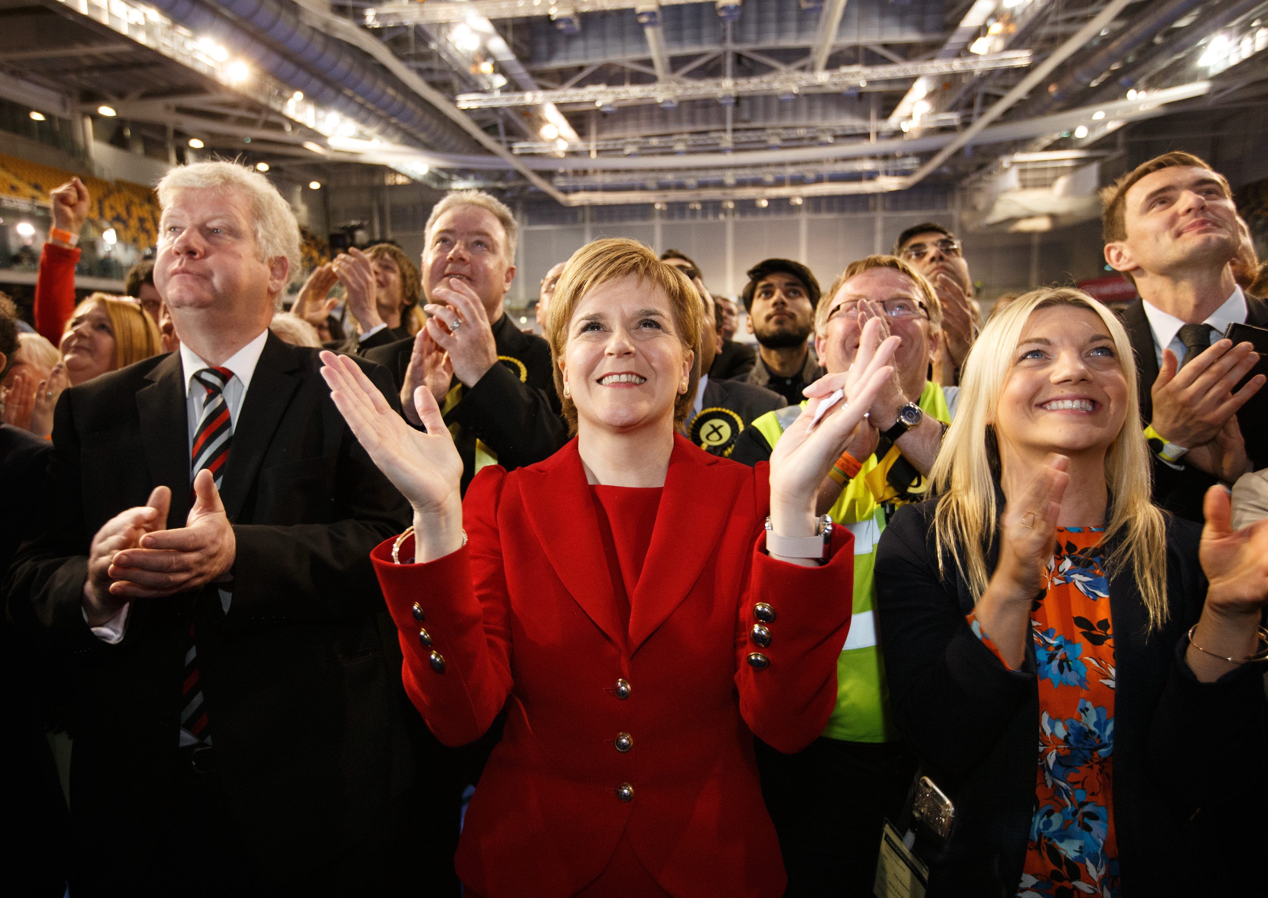 El SNP se impone pero no consigue la mayoría absoluta por la mínima