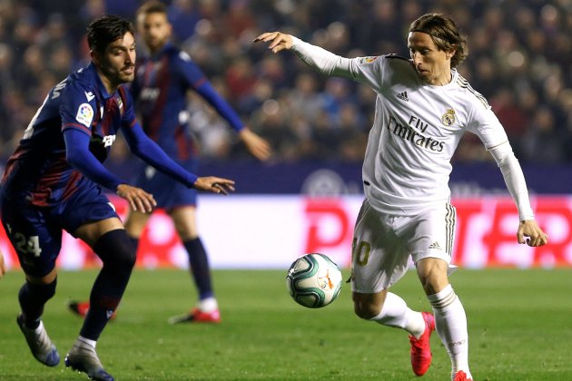 modric madrid llevant efe