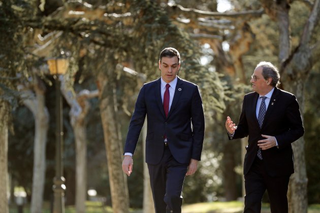 pedro sanchez quim torra reunio mesa dialeg moncloa - efe