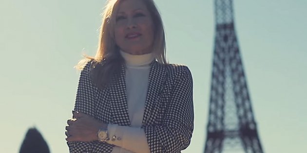 Rosa Benito torre Eiffel youtube