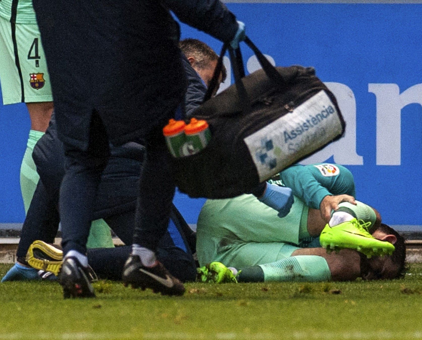 Aleix Vidal, cinco meses de baja por una lesión en el tobillo