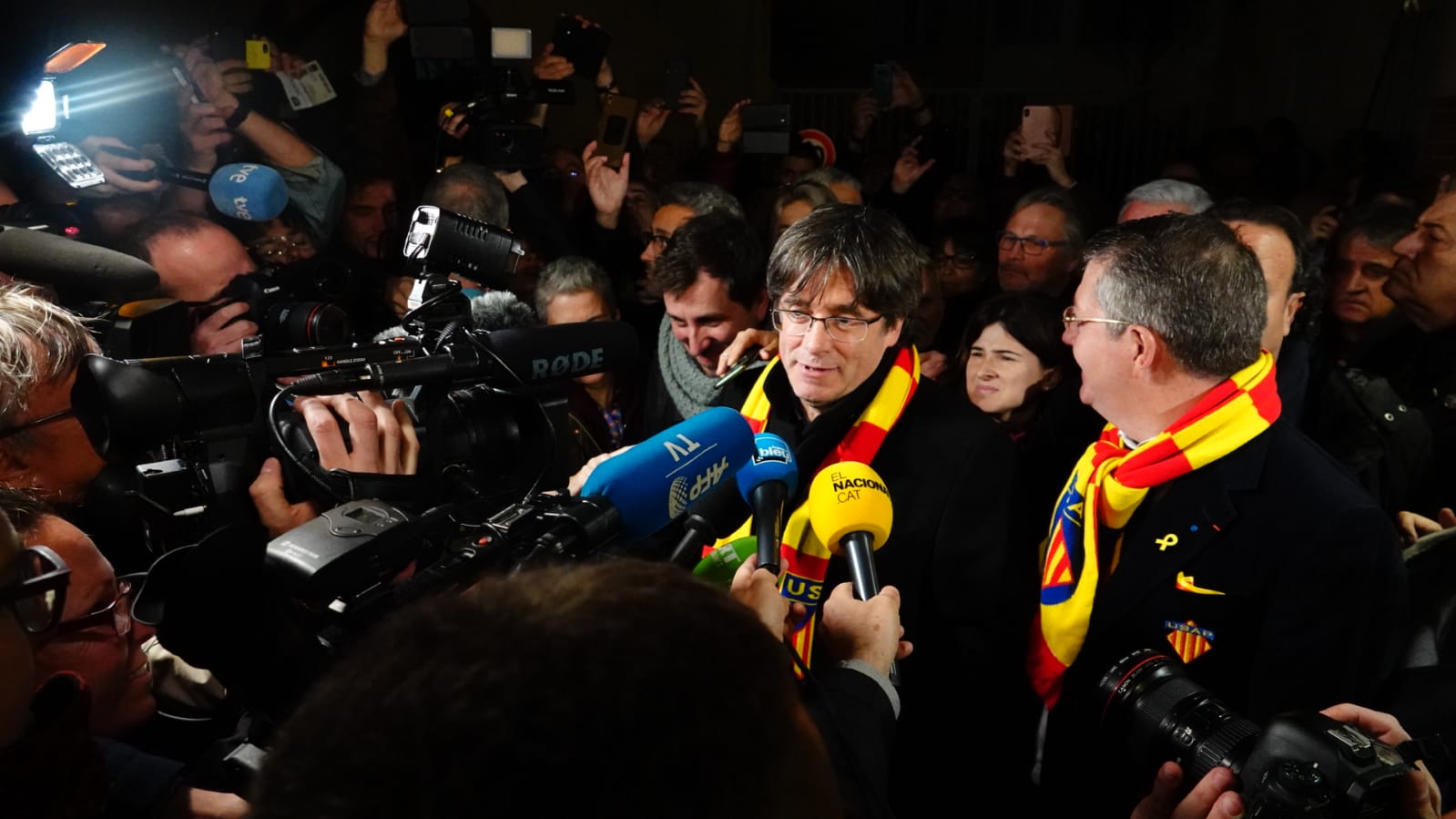 VÍDEO | Puigdemont, a El Nacional al llegar a Perpinyà: "Estoy en mi casa"