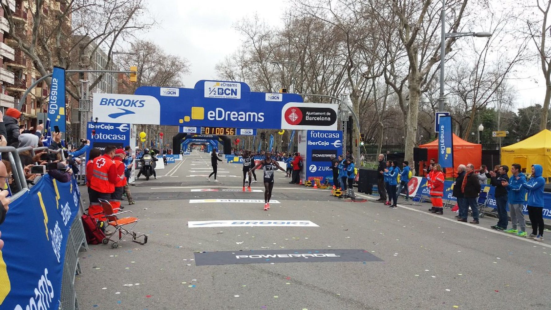 Langat y Kiplagat, vencedores de la media maratón de Barcelona