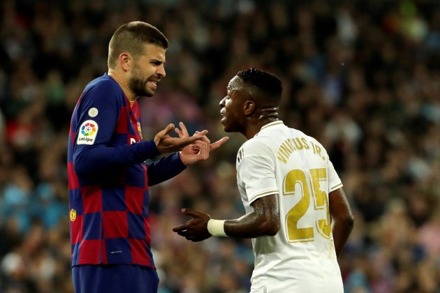 Piqué Vinícius Reial Madrid Barça EFE