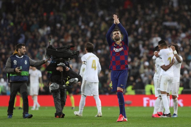 Piqué Reial Madrid Barça Bernabéu EFE