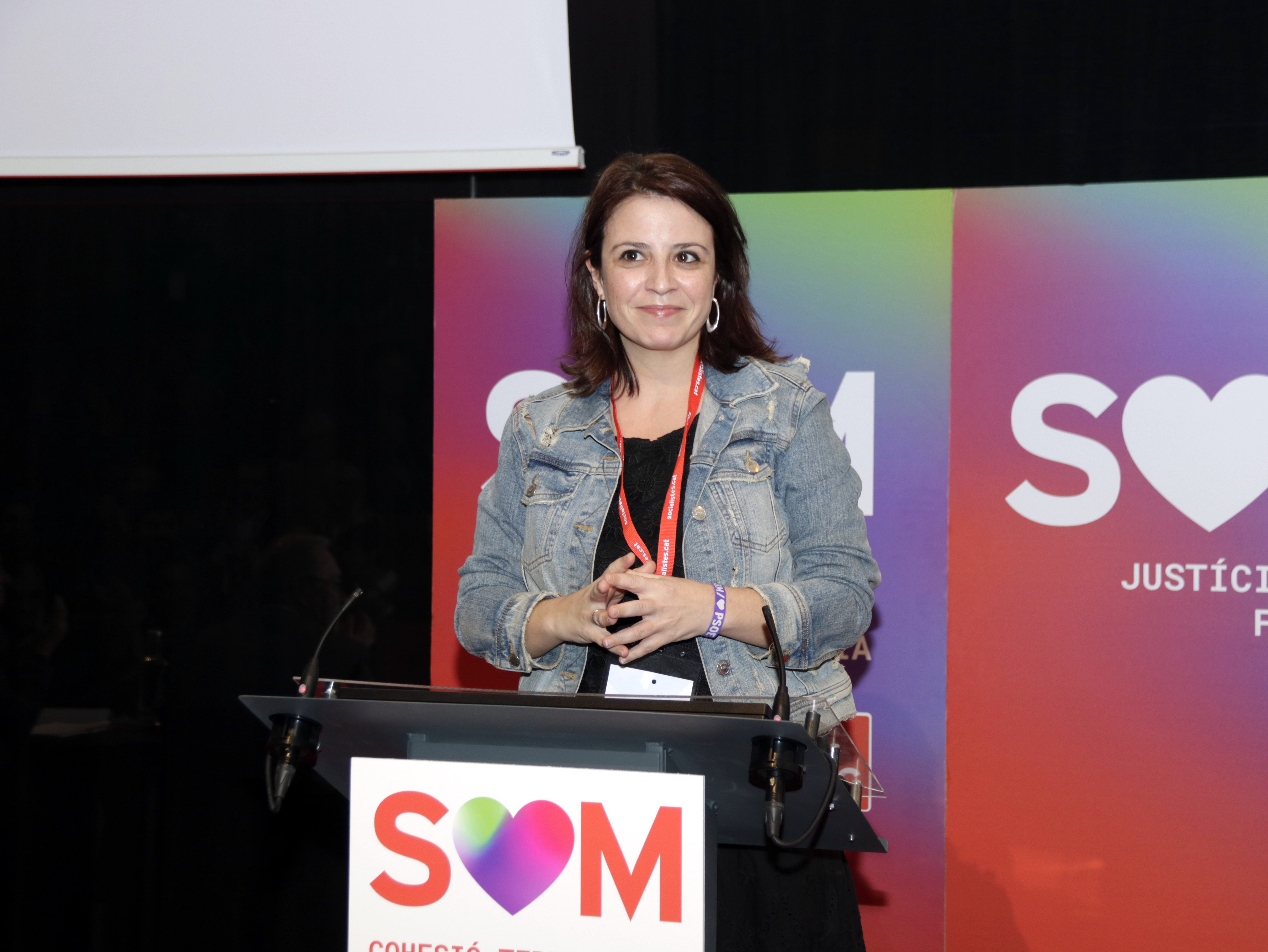 Lastra asegura que el PSOE no "se levantará de la mesa de diálogo"