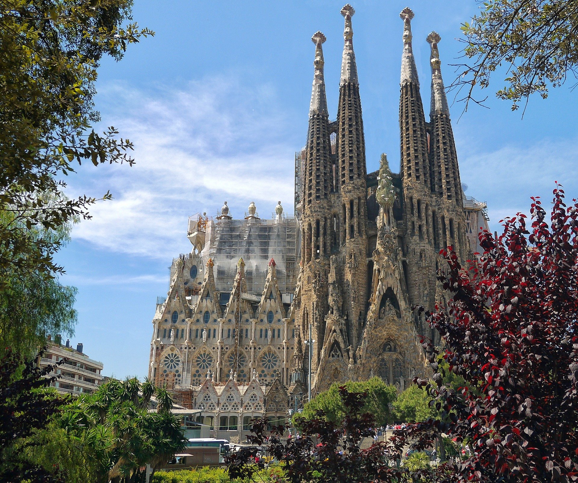 La Sagrada Familia rebaja el aforo a 1.000 personas por el coronavirus