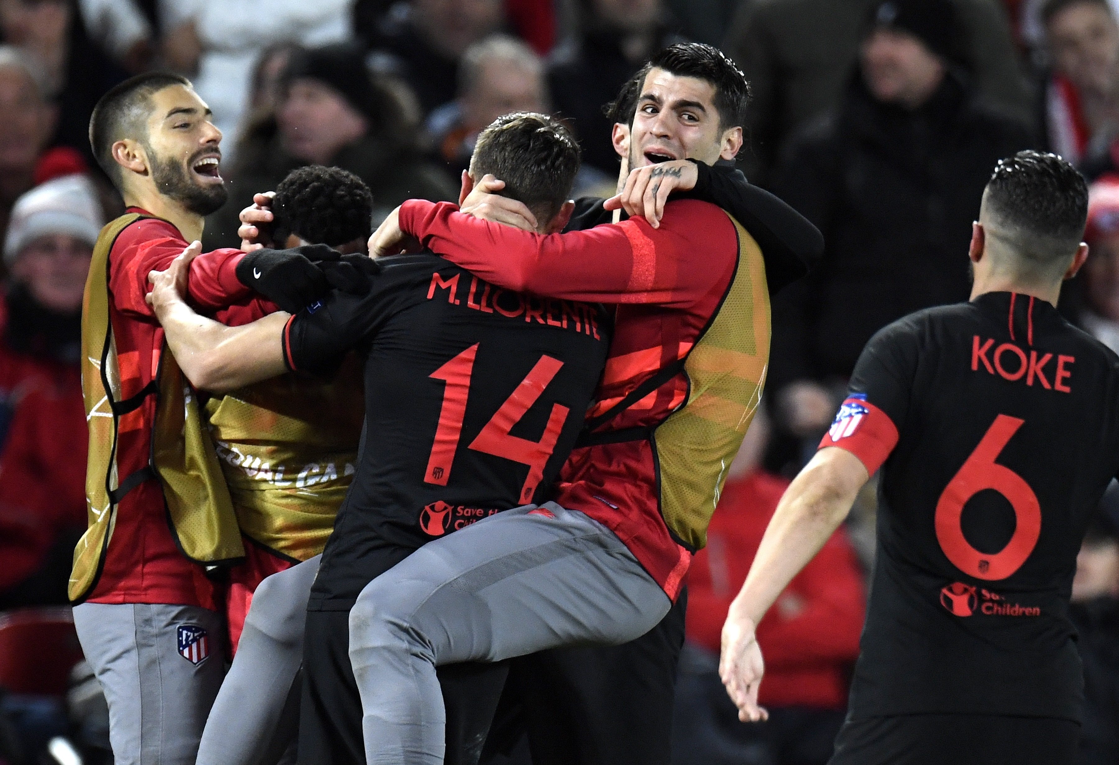 El Atlético elimina al Liverpool en una noche histórica de Champions (2-3)