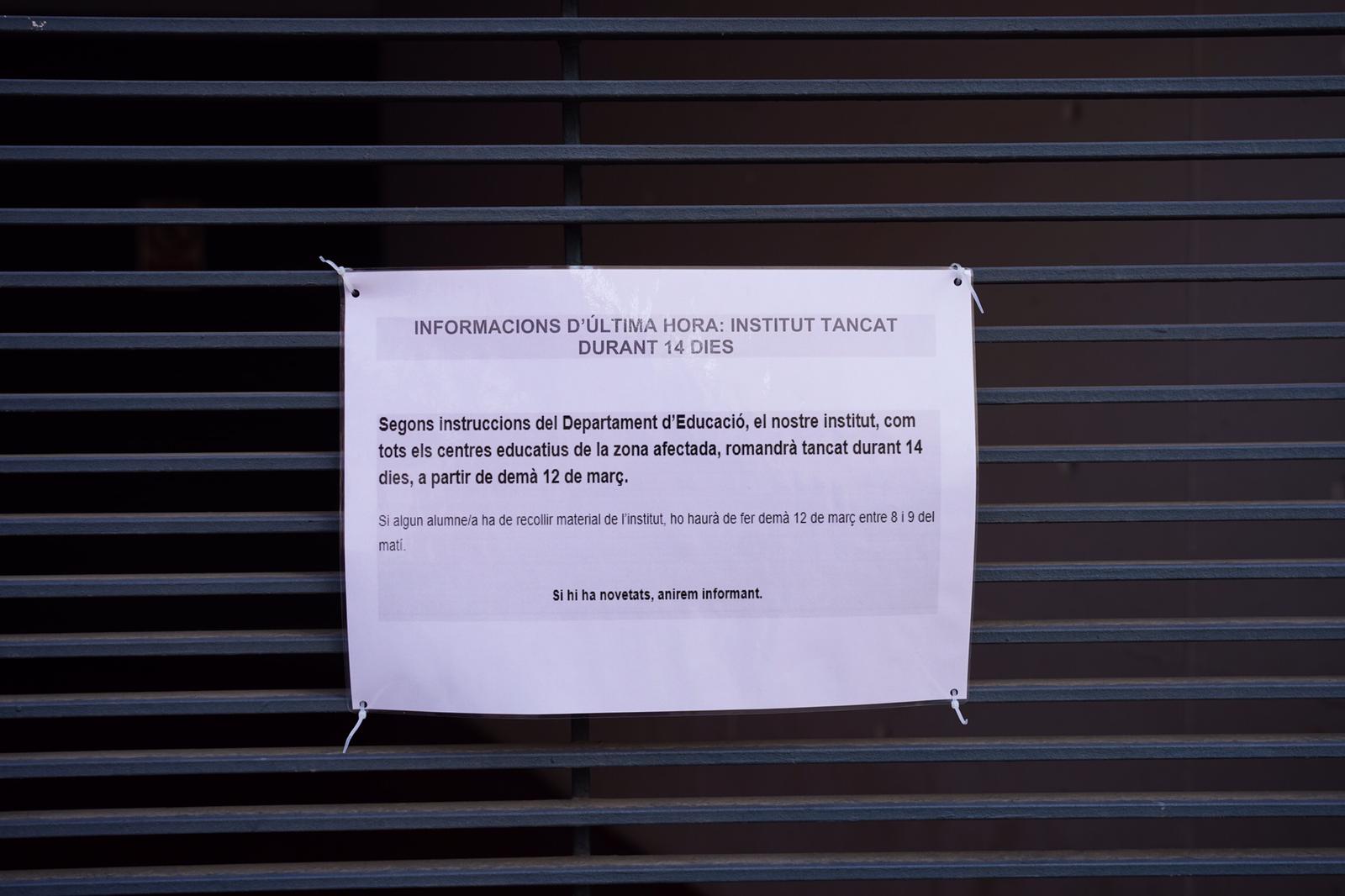 Crida als estudiants a estar "sols i aïllats" per "reduir el risc" de contagi