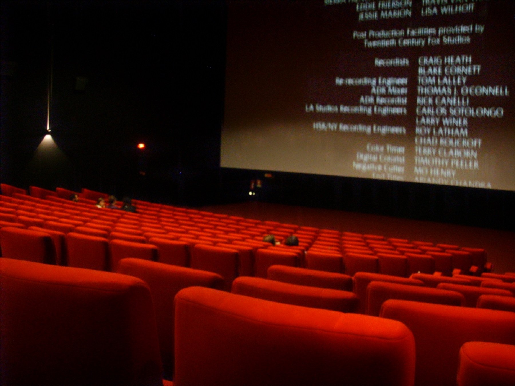 Els cinemes de Catalunya no tanquen però limiten l'aforament pel coronavirus