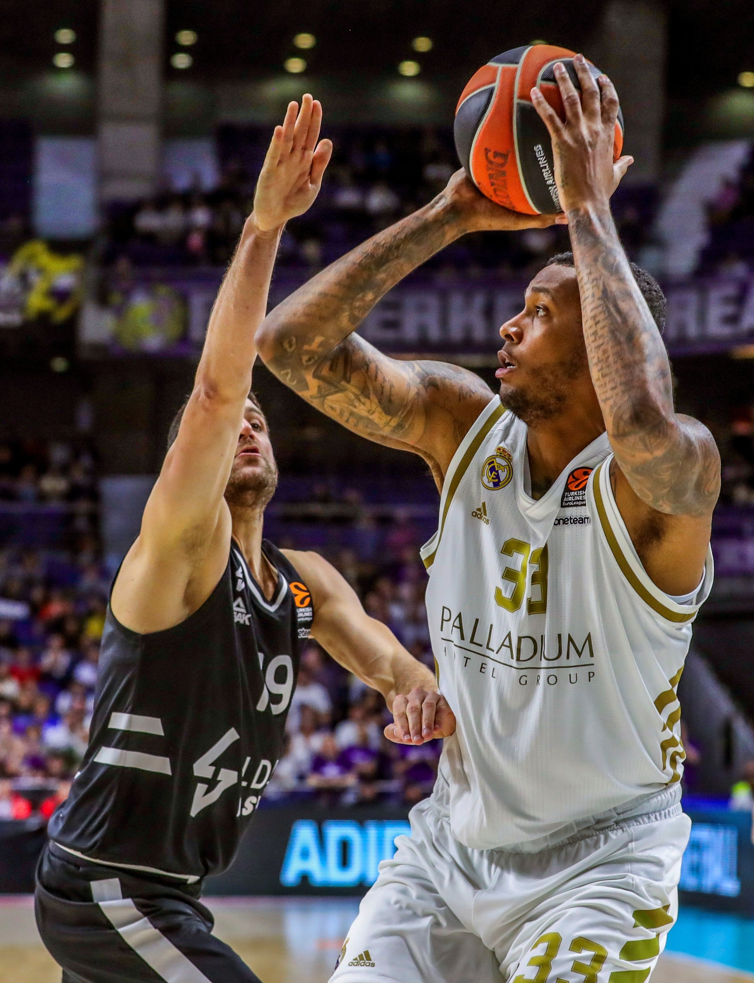 El madridista Trey Thompkins, infectado por el coronavirus