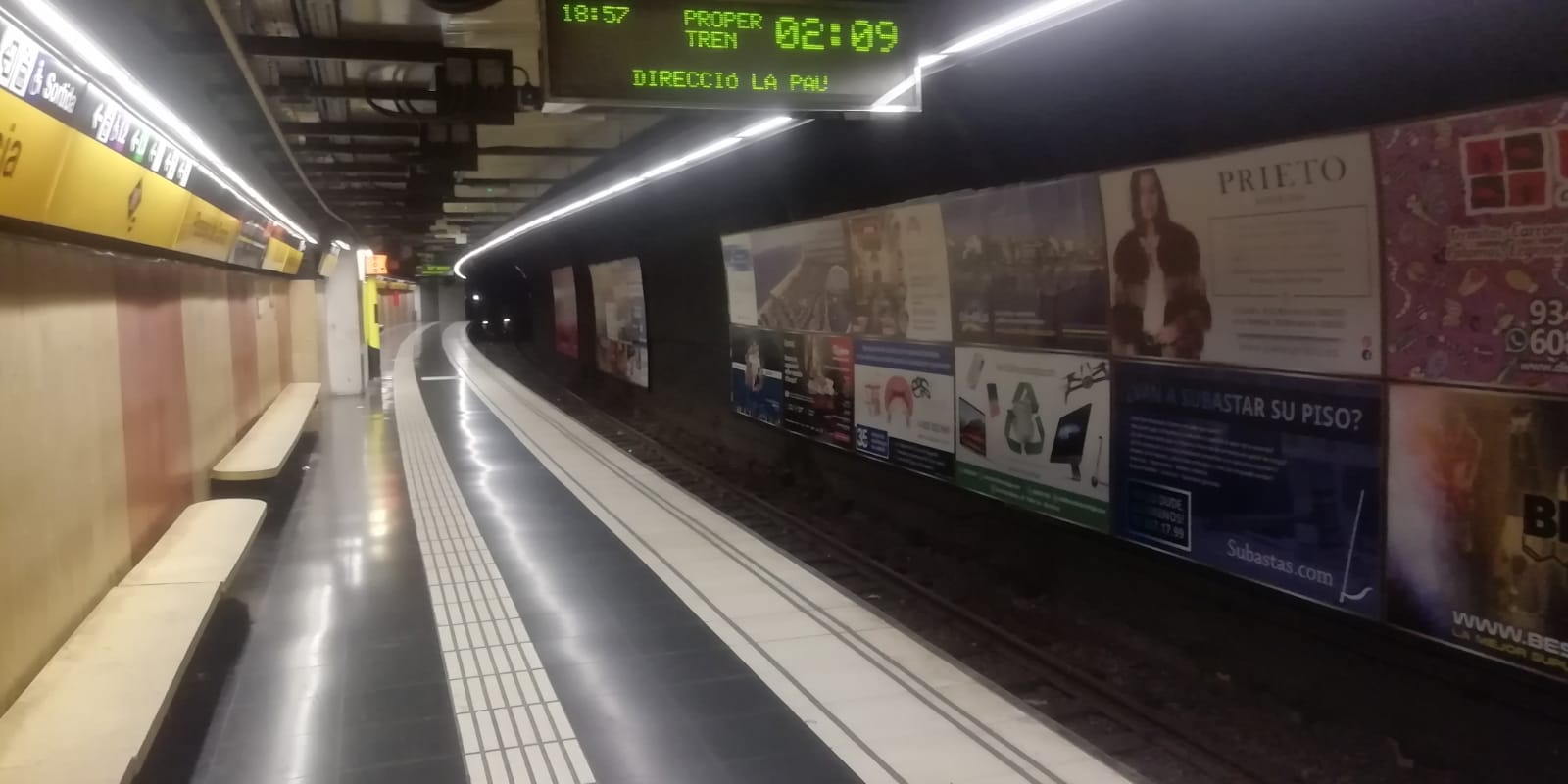 La línea 4 del metro de Barcelona, cortada entre Passeig de Gràcia y La Pau del 6 al 8 de diciembre