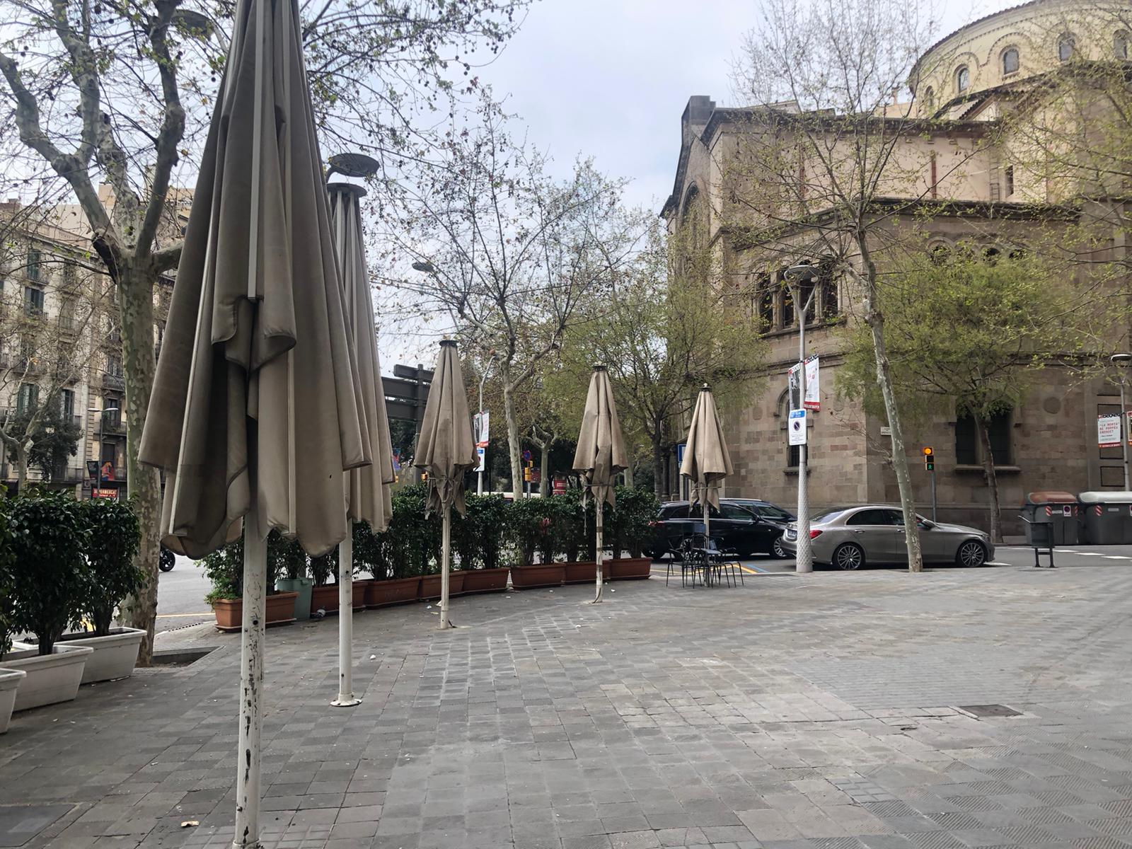 Bars i restaurants carreguen contra Colau pel coronavirus: "És decepcionant"