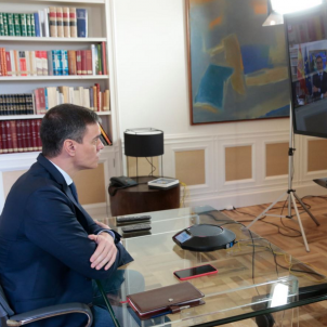 Pedro Sánchez videoconferencia La Moncloa