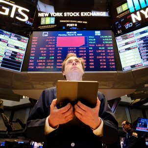 La borsa i el bitcoin pateixen a escala mundial per la tensió amb Rússia