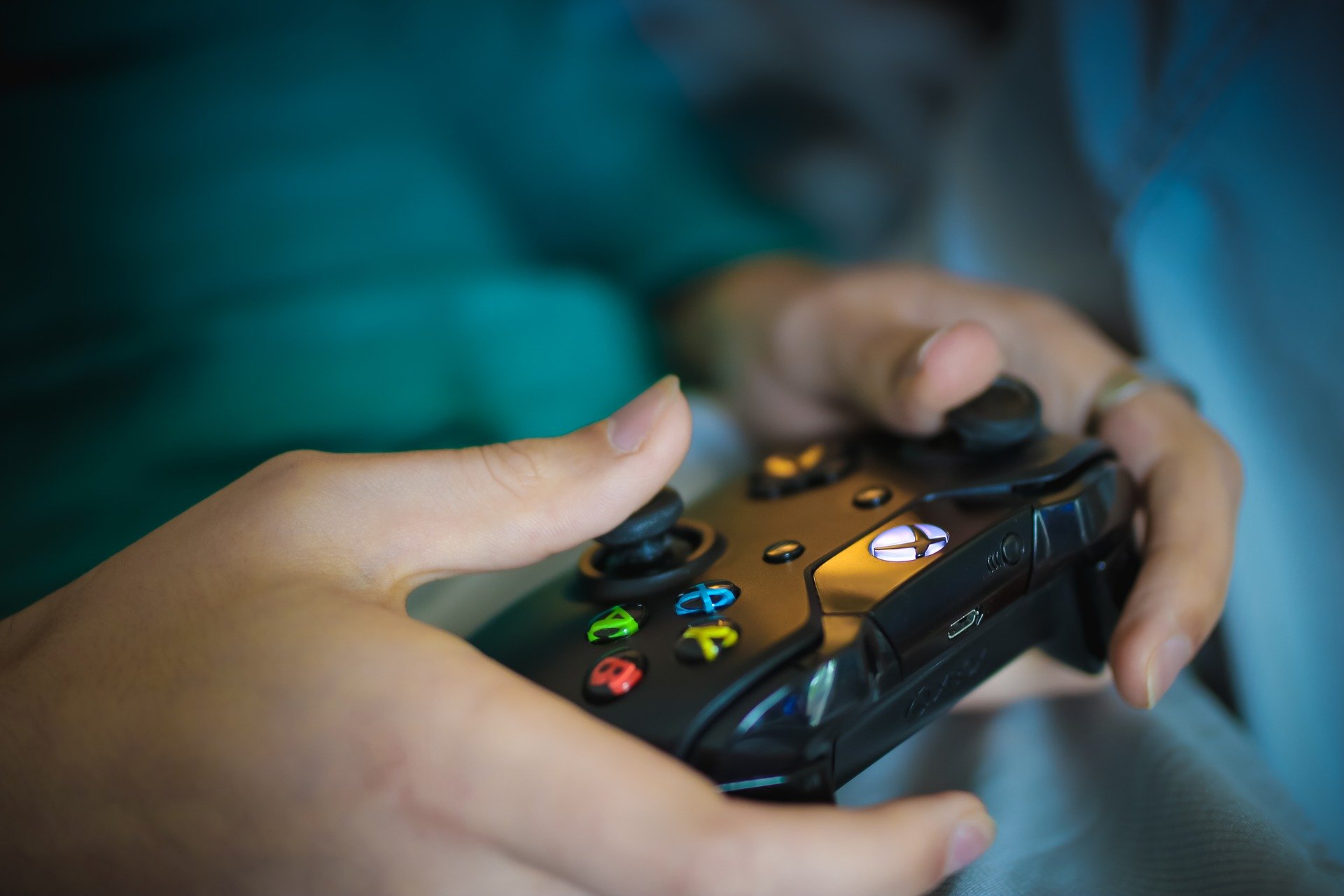 El confinamiento impulsa el consumo de videojuegos pero perjudica al sector