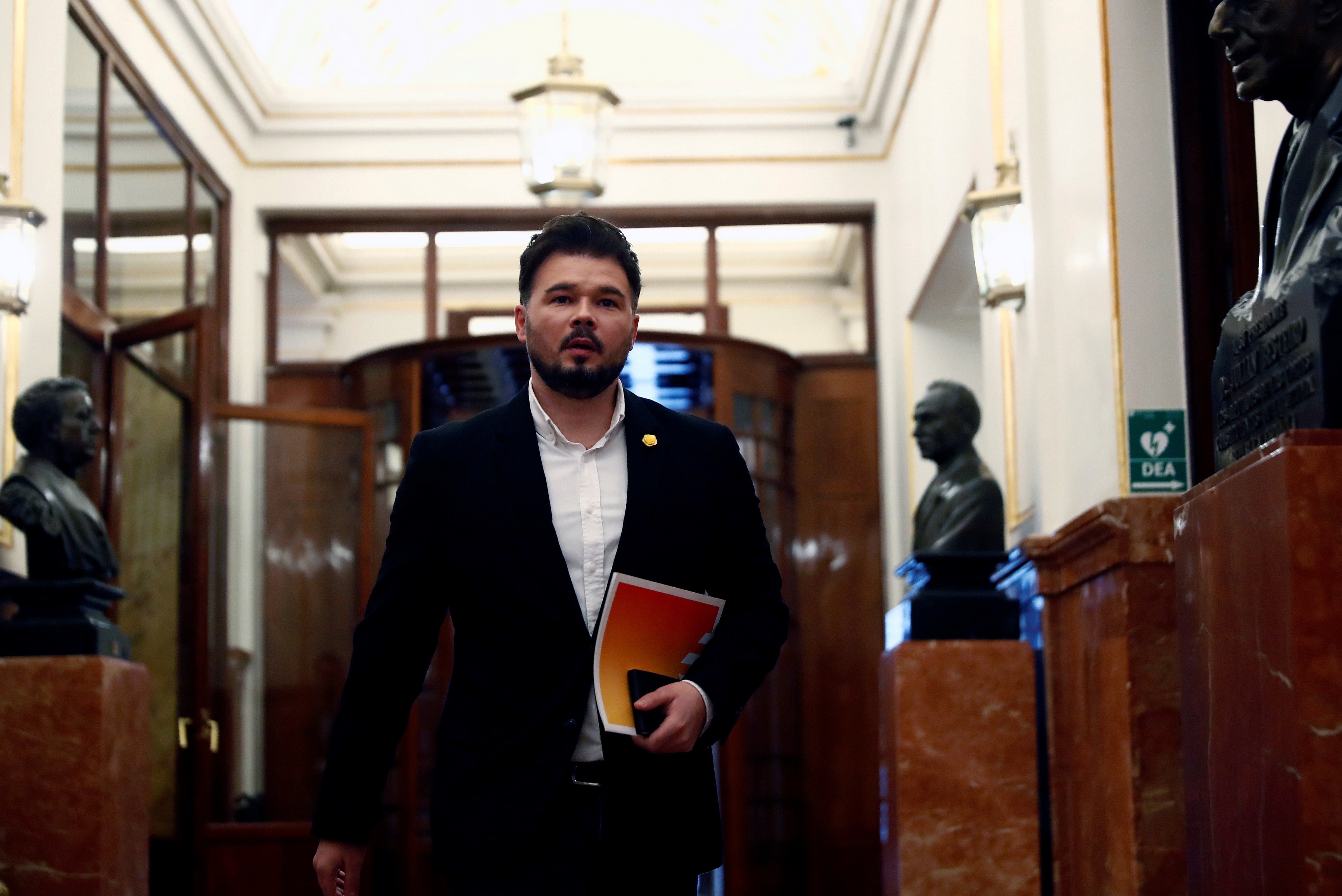 Coronavirus | Rufián: "Menos ejército patrullando y más recursos a la sanidad"