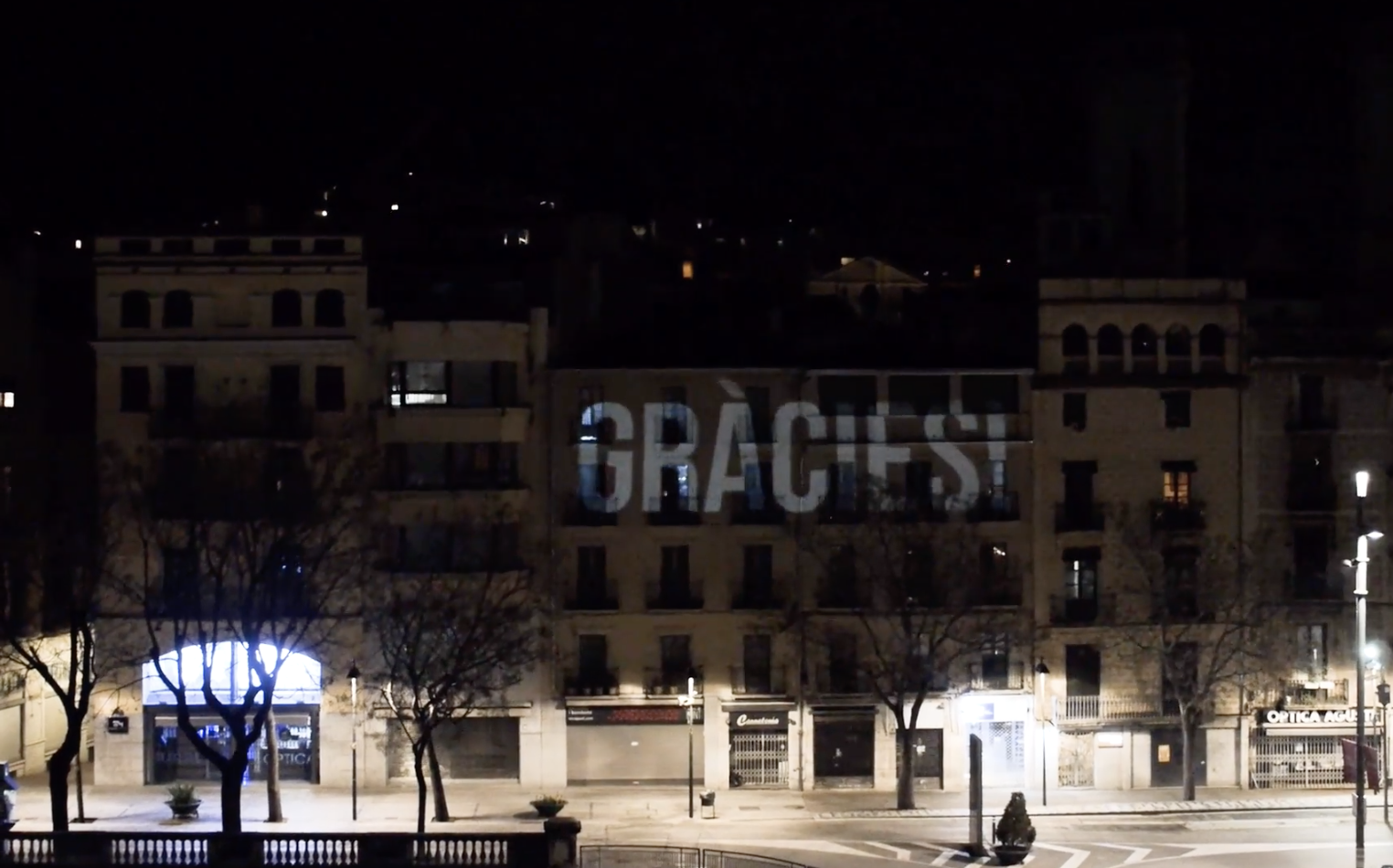 L'emocionant iniciativa d'un jove gironí en honor als sanitaris pel coronavirus