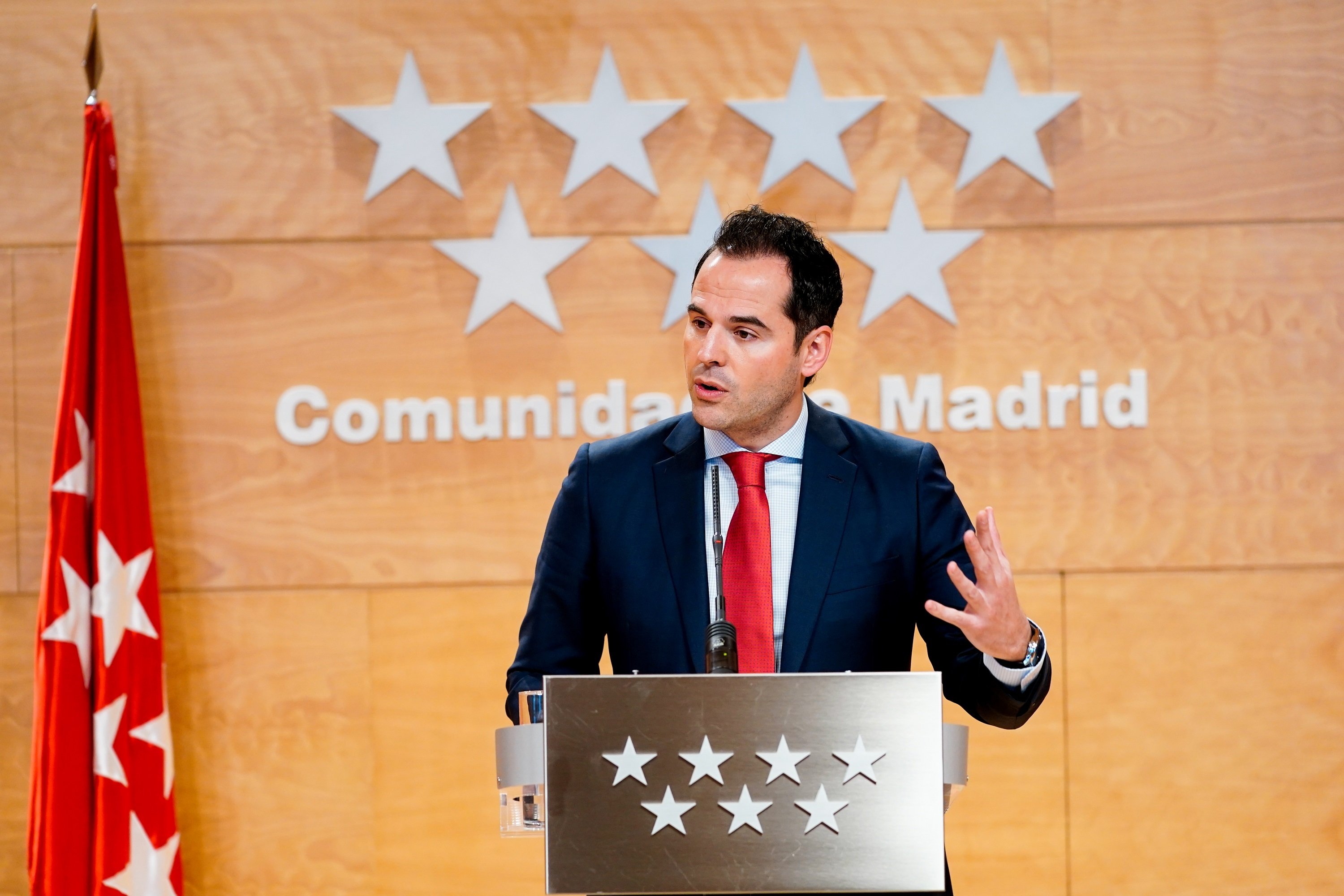 Madrid defensa l'opinió de Belén Esteban per demanar més mesures a l'aeroport