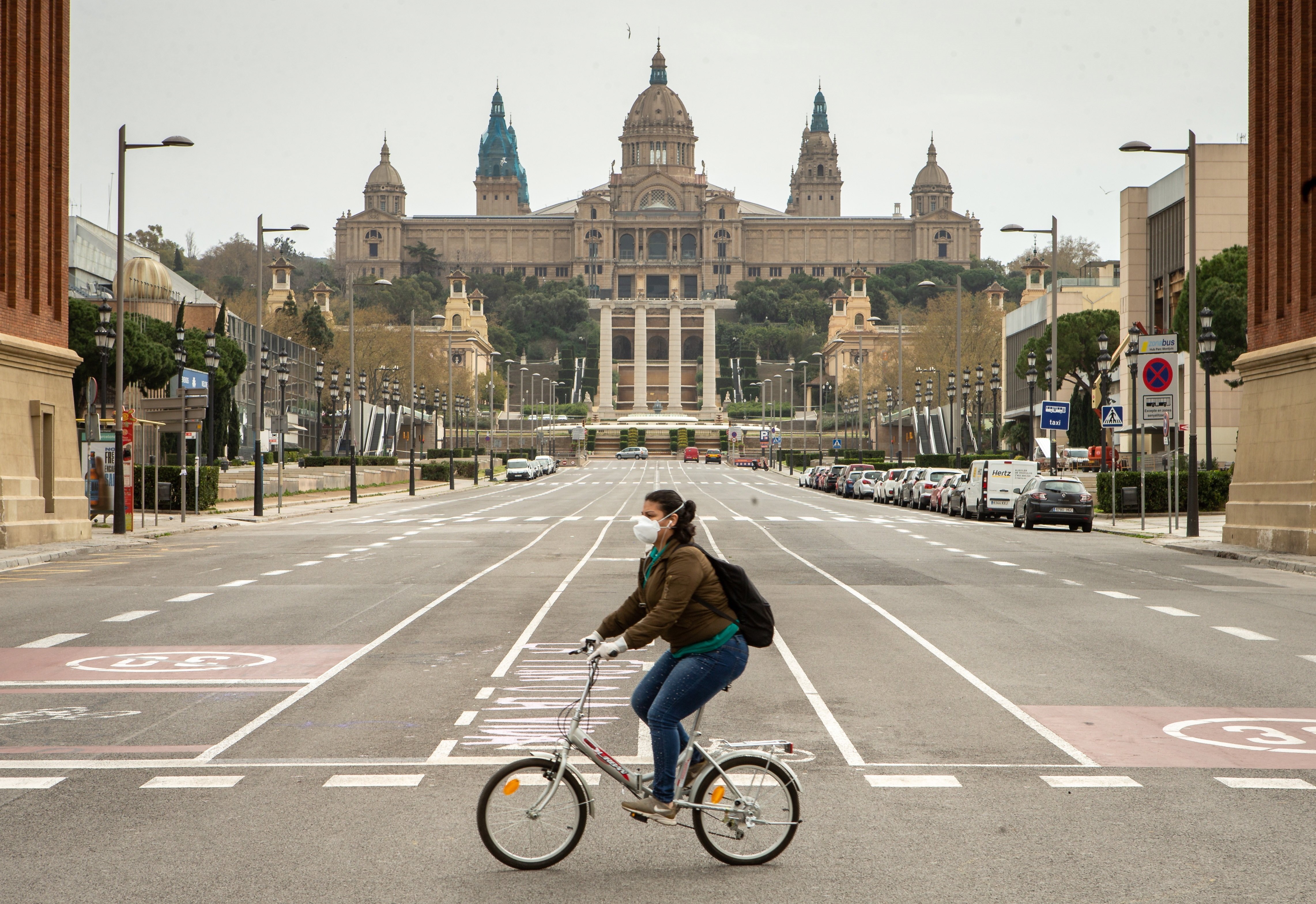 Un estudi vaticina 600 morts per coronavirus amb la mobilitat actual a Barcelona