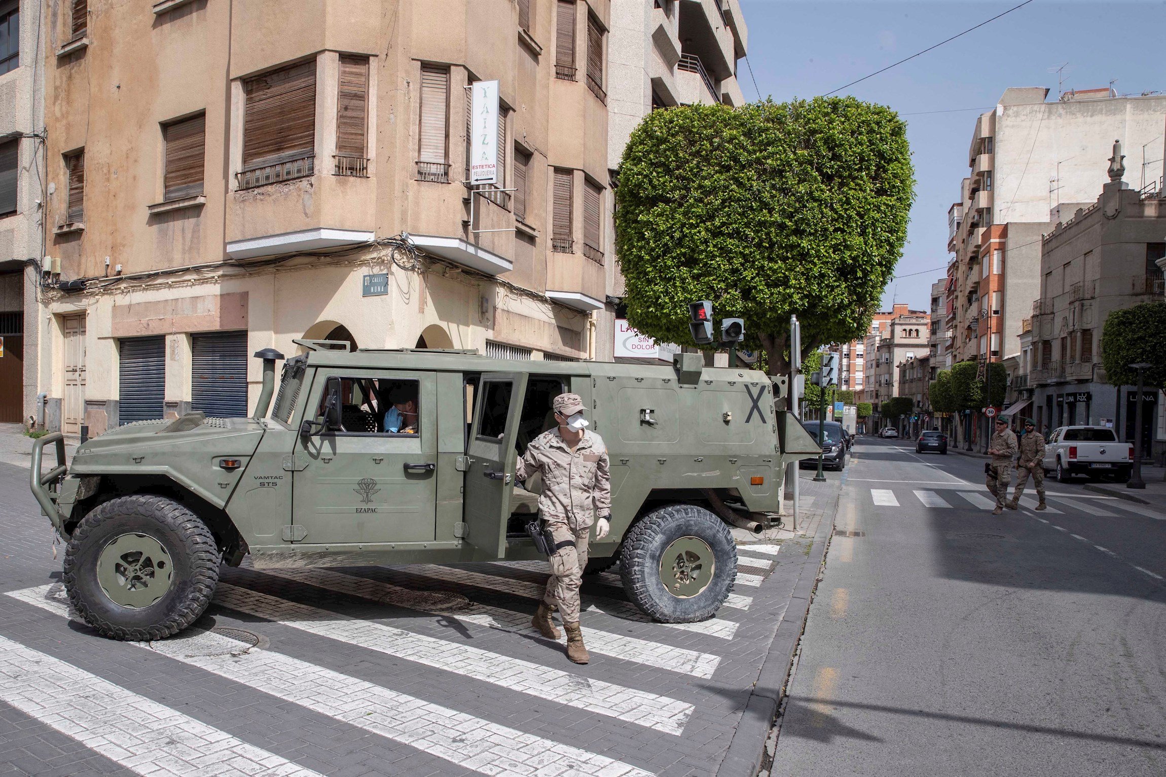 Coronavirus | El sueño húmedo de 'La Razón' con el ejército español