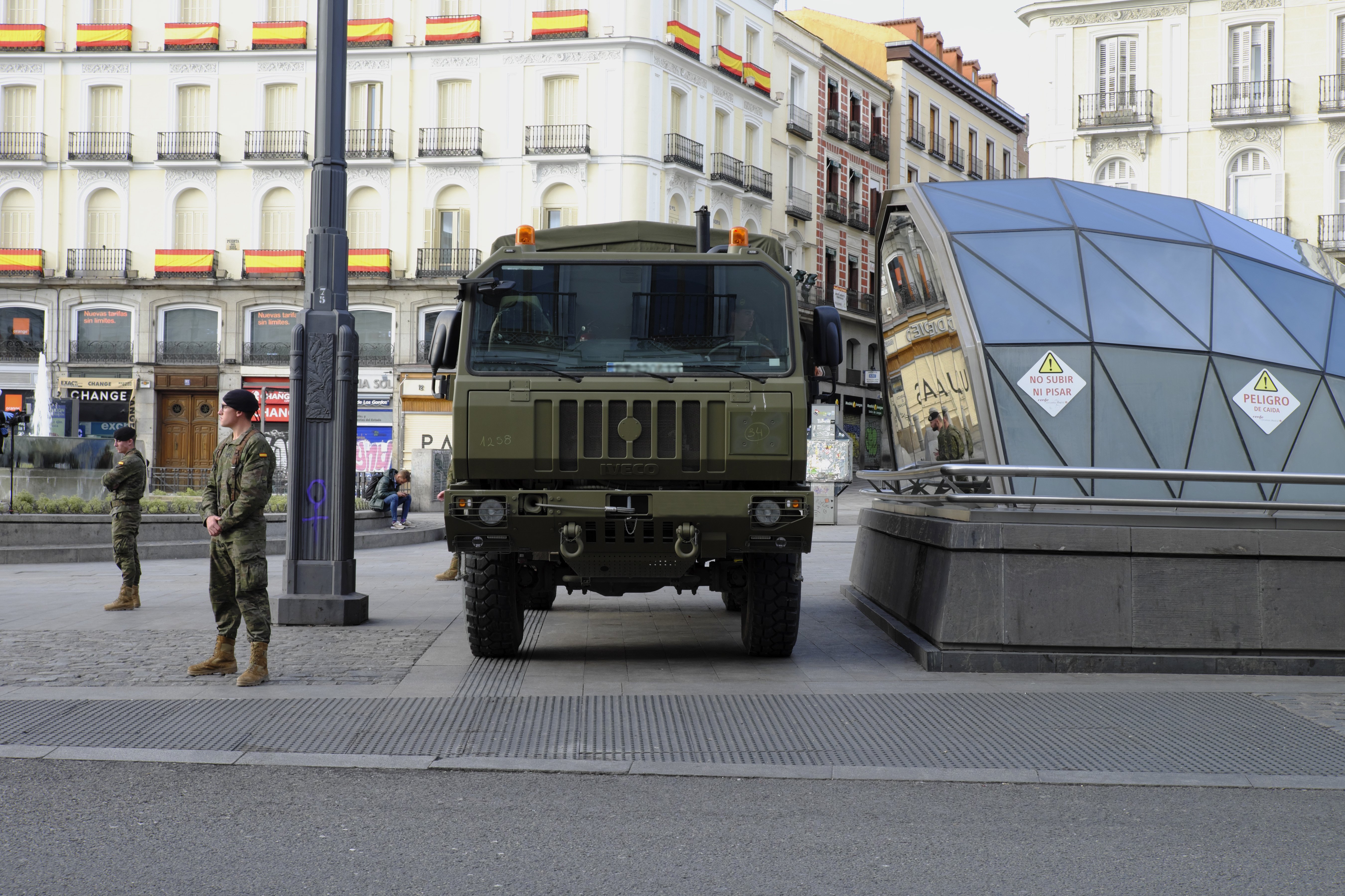 Coronavirus | L'exèrcit troba cadàvers convivint amb gent gran en residències