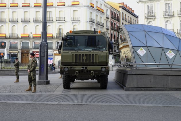 militars exercit carrer Madrid cotxe - Europa Press