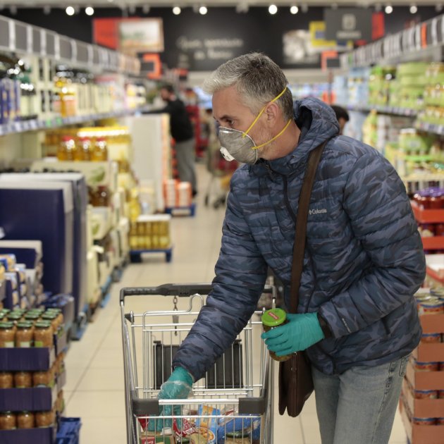 Coronavirus mascareta supermercat compra lidl - Sergi Alcàzar