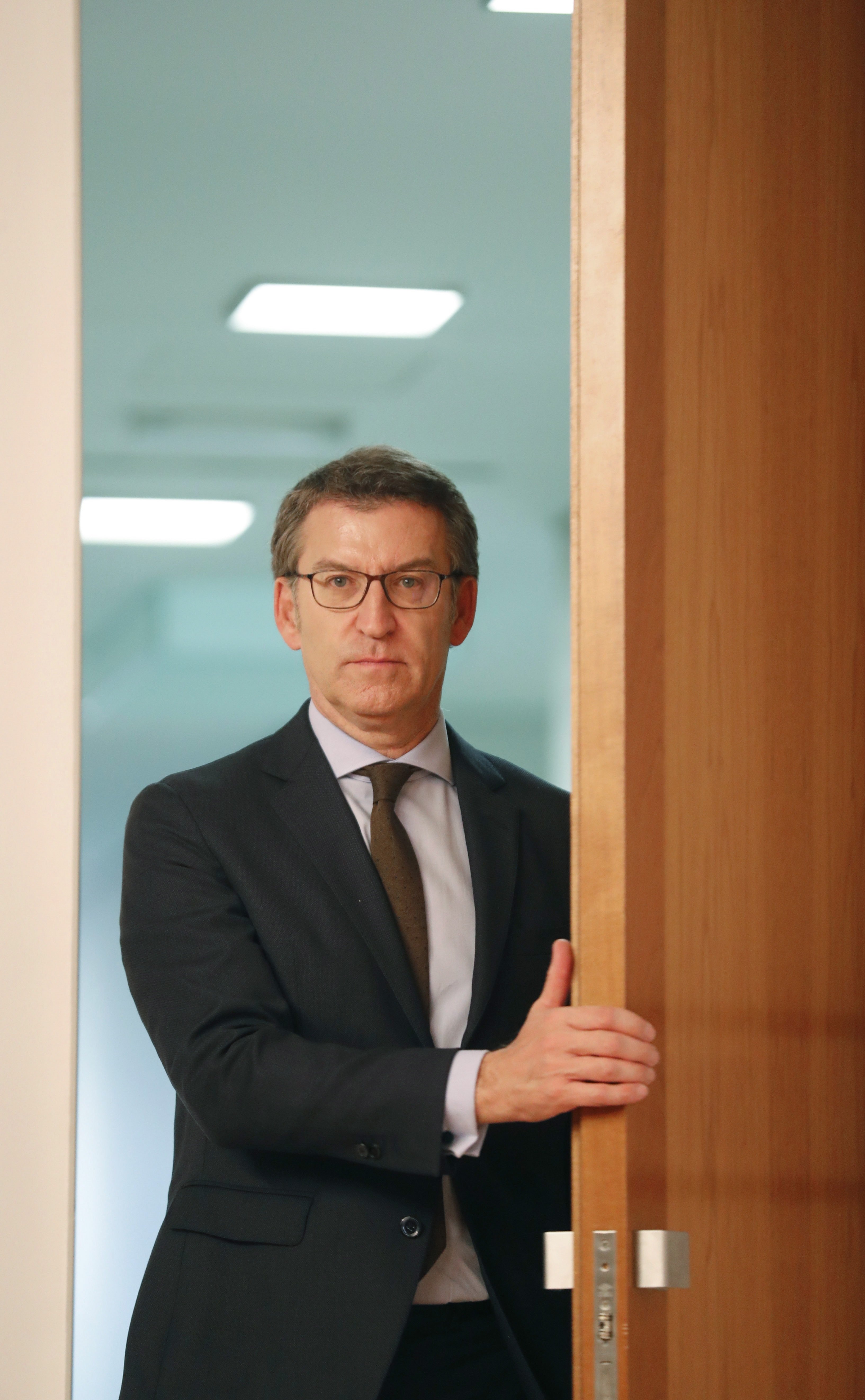 Coronavirus | Feijóo se suma a les crítiques a Sánchez: "Li demanem que governi"