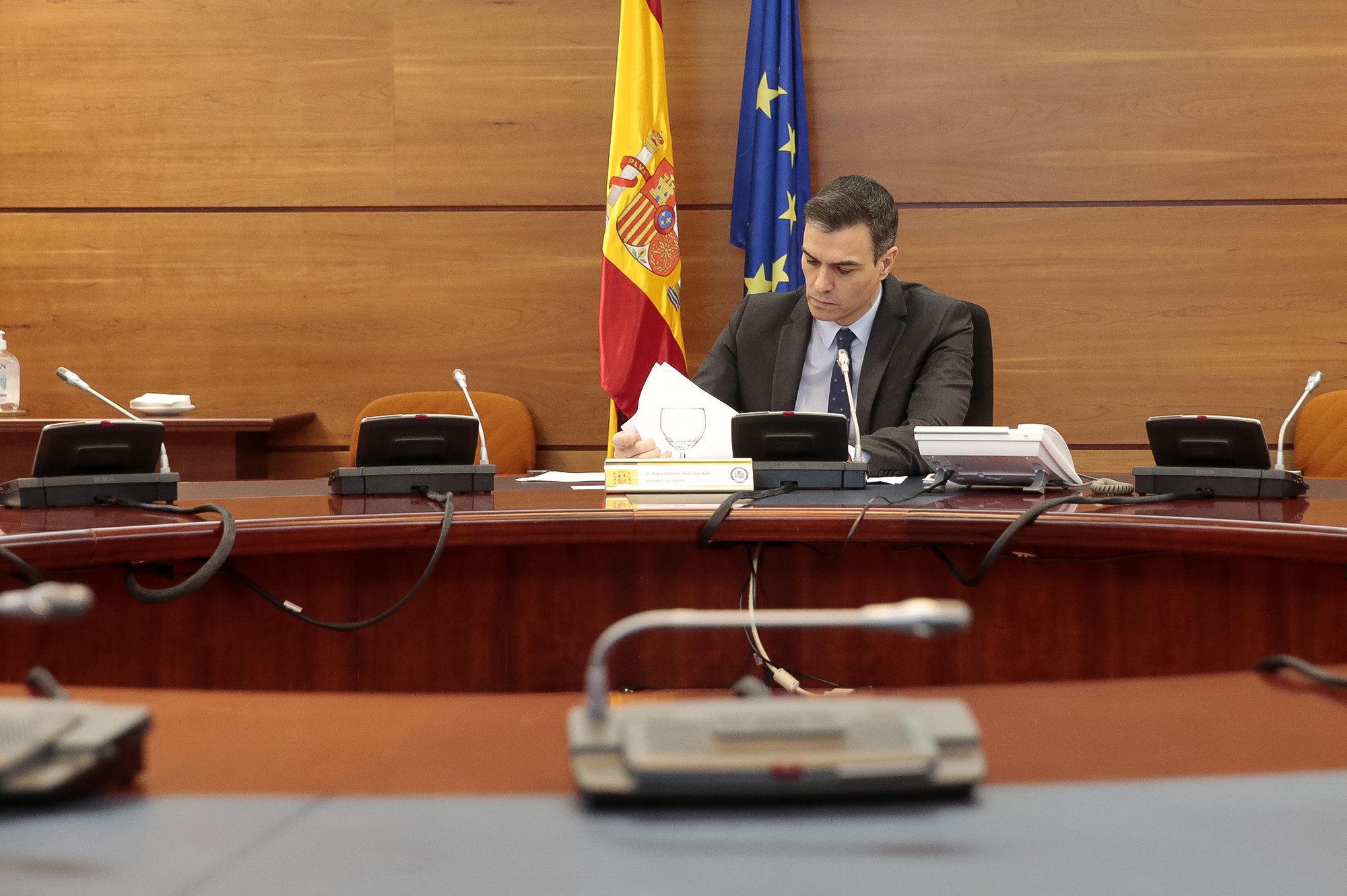 El govern espanyol acumula 20 querelles per la gestió de la Covid