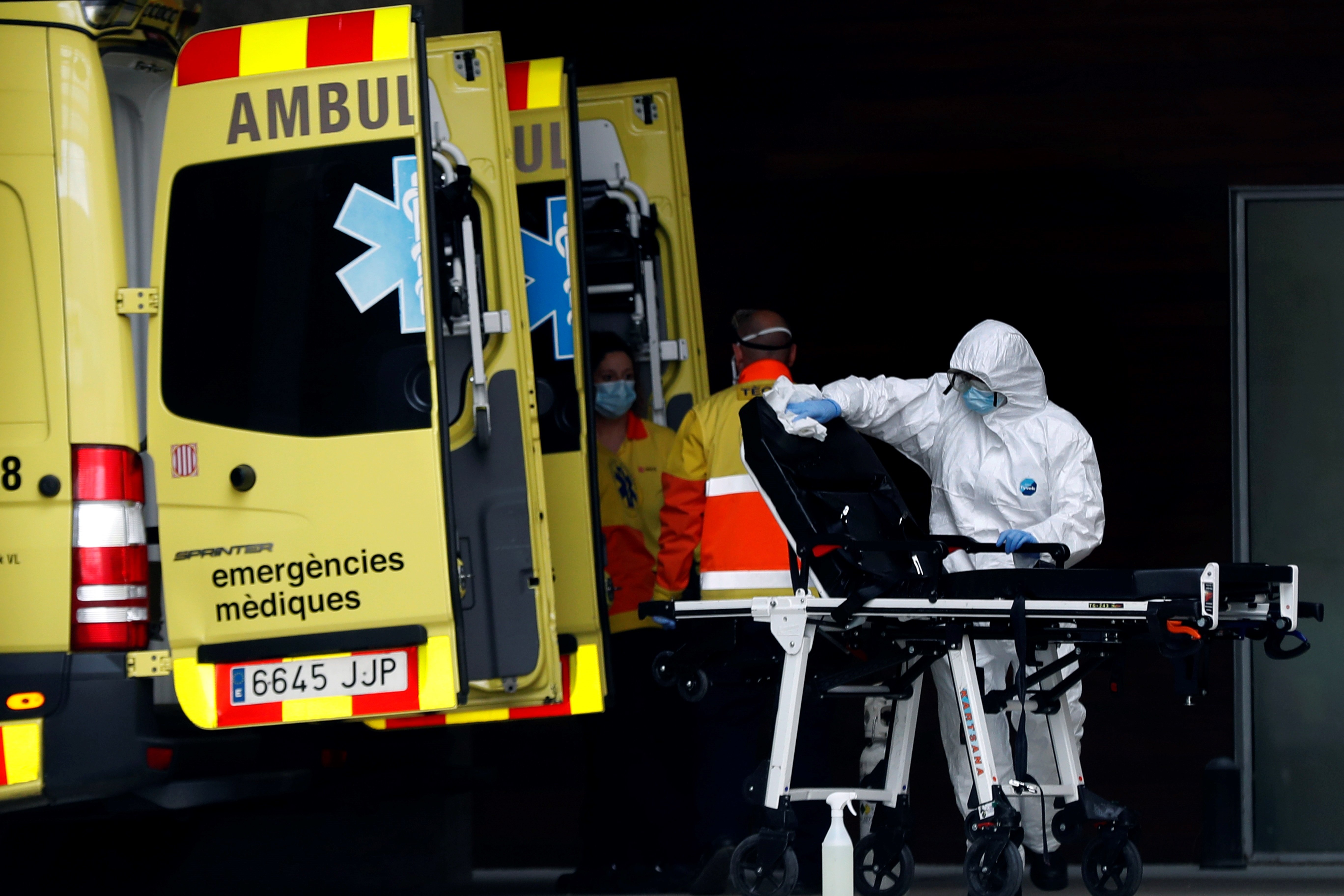 El coronavirus, disparat a Espanya, que ja supera la Xina en morts: 3.434