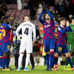 Pique Sergi Roberto Umtiti Barca Granada Lliga @FCBarcelona Pique Sergi Roberto Umtiti Barca Granada Lliga @FCBarcelona
