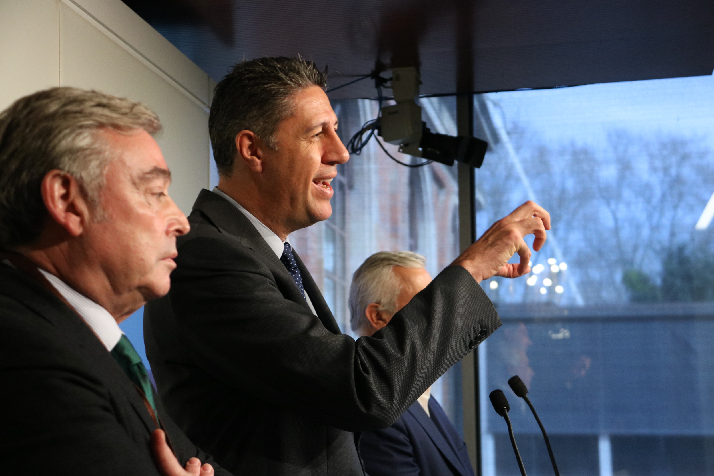 Albiol, a Gabriel: "Algunos desean que entre el Ejército por la Diagonal, pero no pasará"