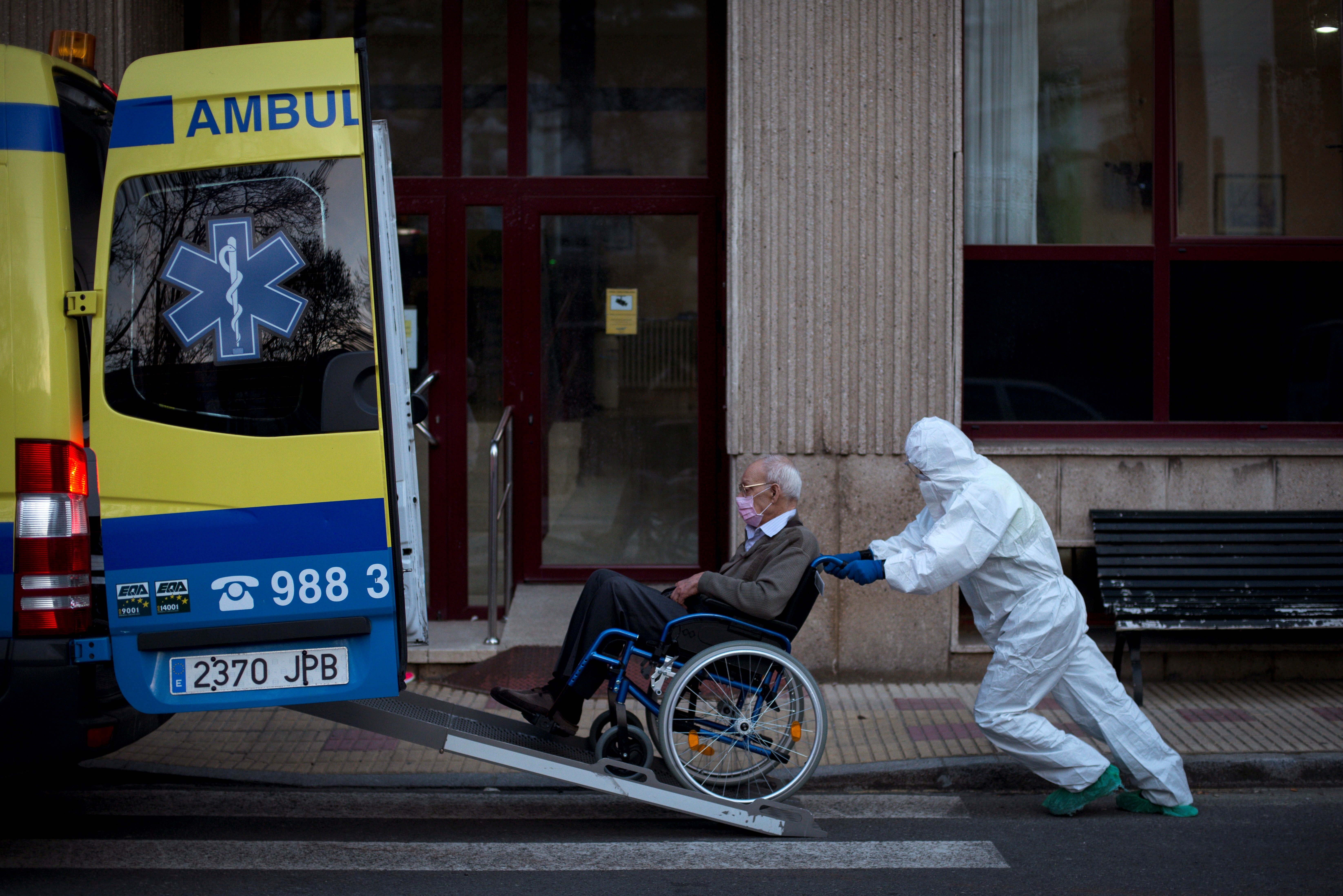 Coronavirus | Record number of deaths in Spain: 832 in one day, total rises to 5,690