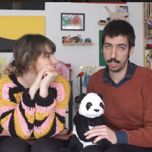 Coronavirus | Catalan family's video shares the cheerful exhaustion of life in lockdown