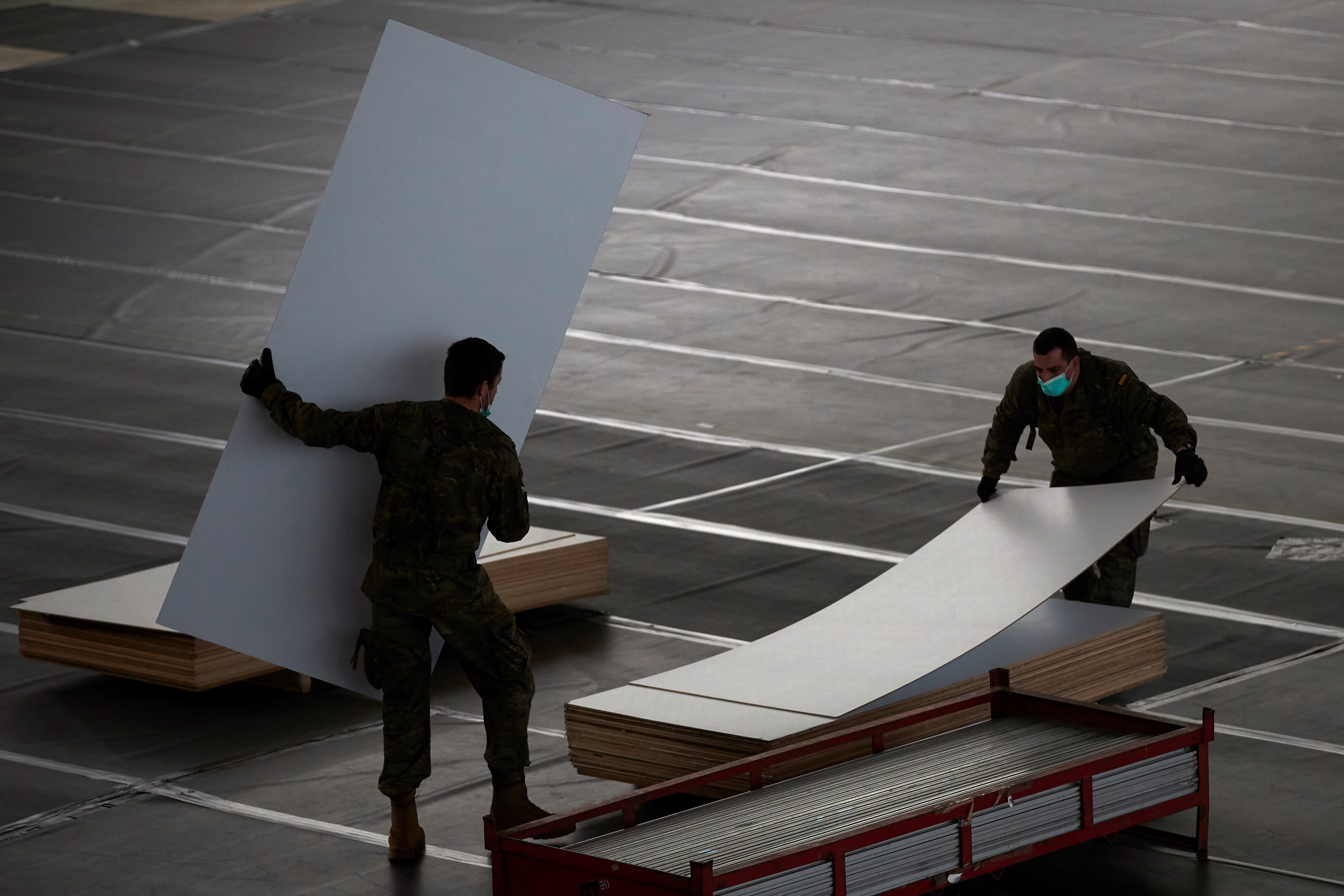 Coronavirus|Un jutge vol identificar qui va frenar l'hospital militar a Sabadell