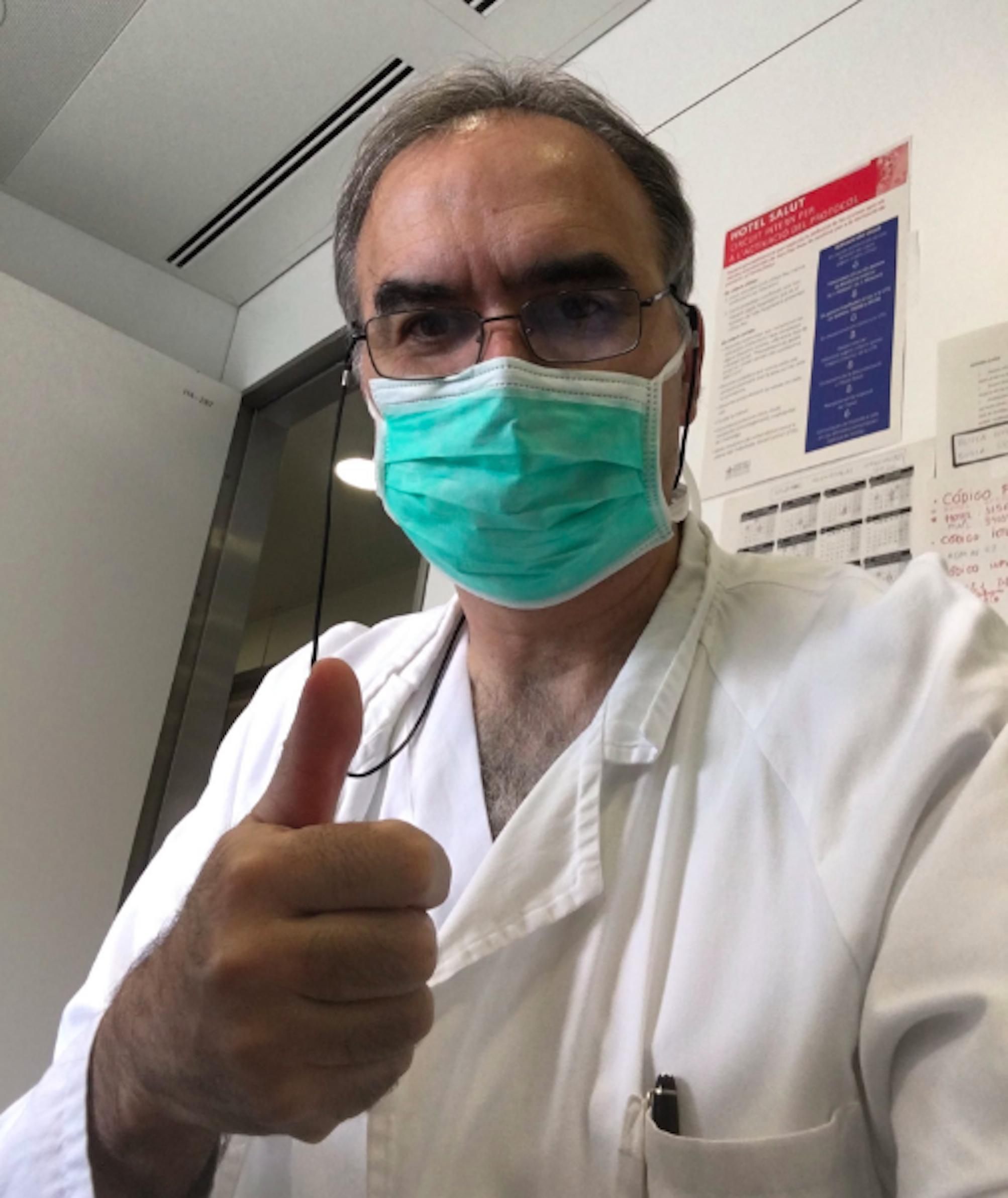 Coronavirus | Un médico del hospital de Sant Pau, optimista: "El confinamiento va"