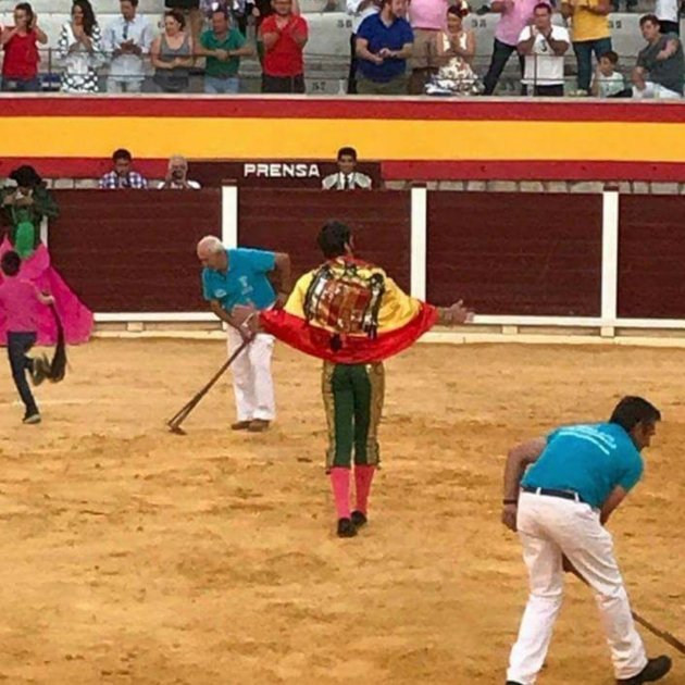 PAdilla torero franquista Twitter