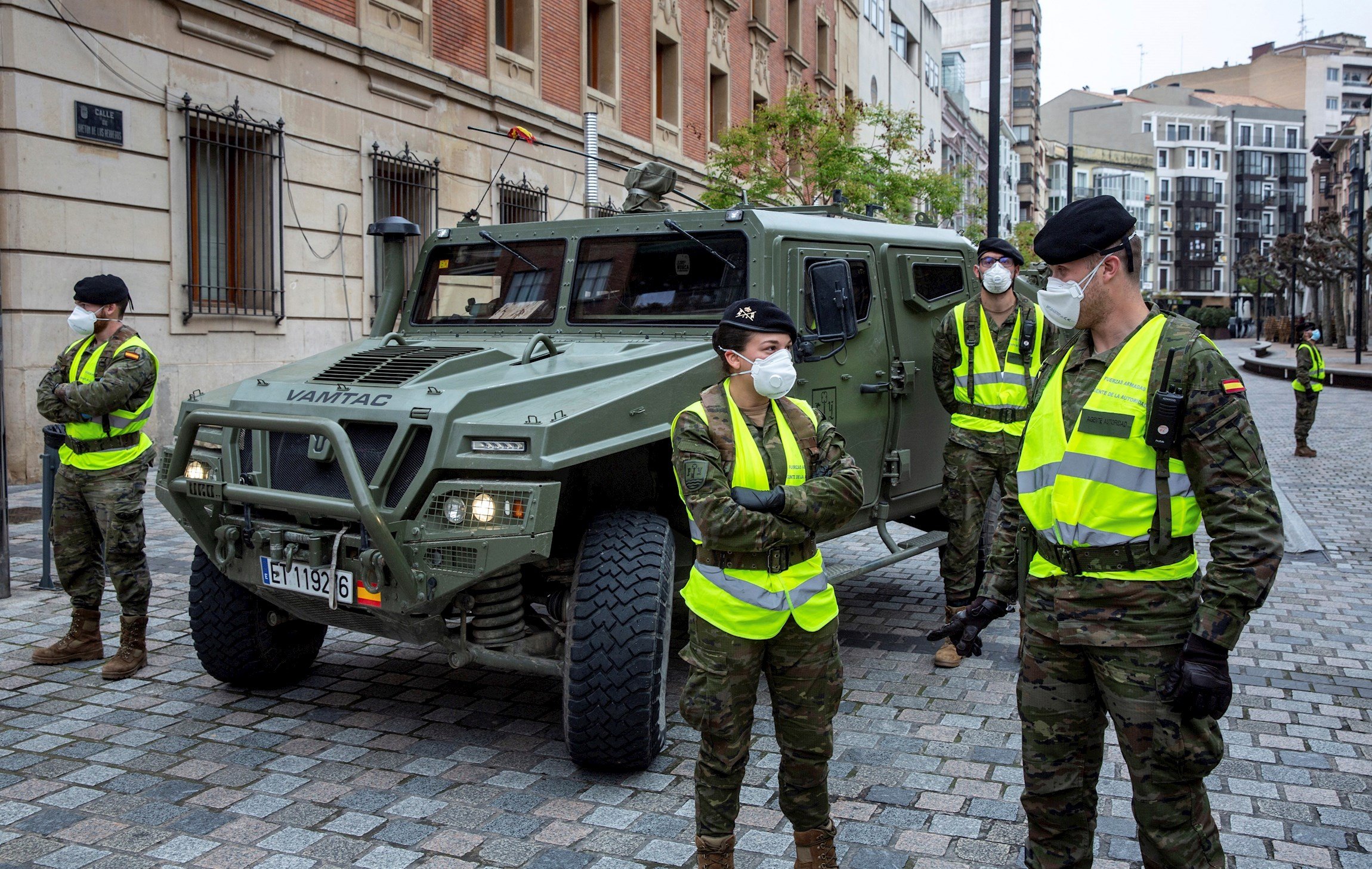 Coronavirus | Policies i militars veuen "compromesa la seguretat a Espanya"