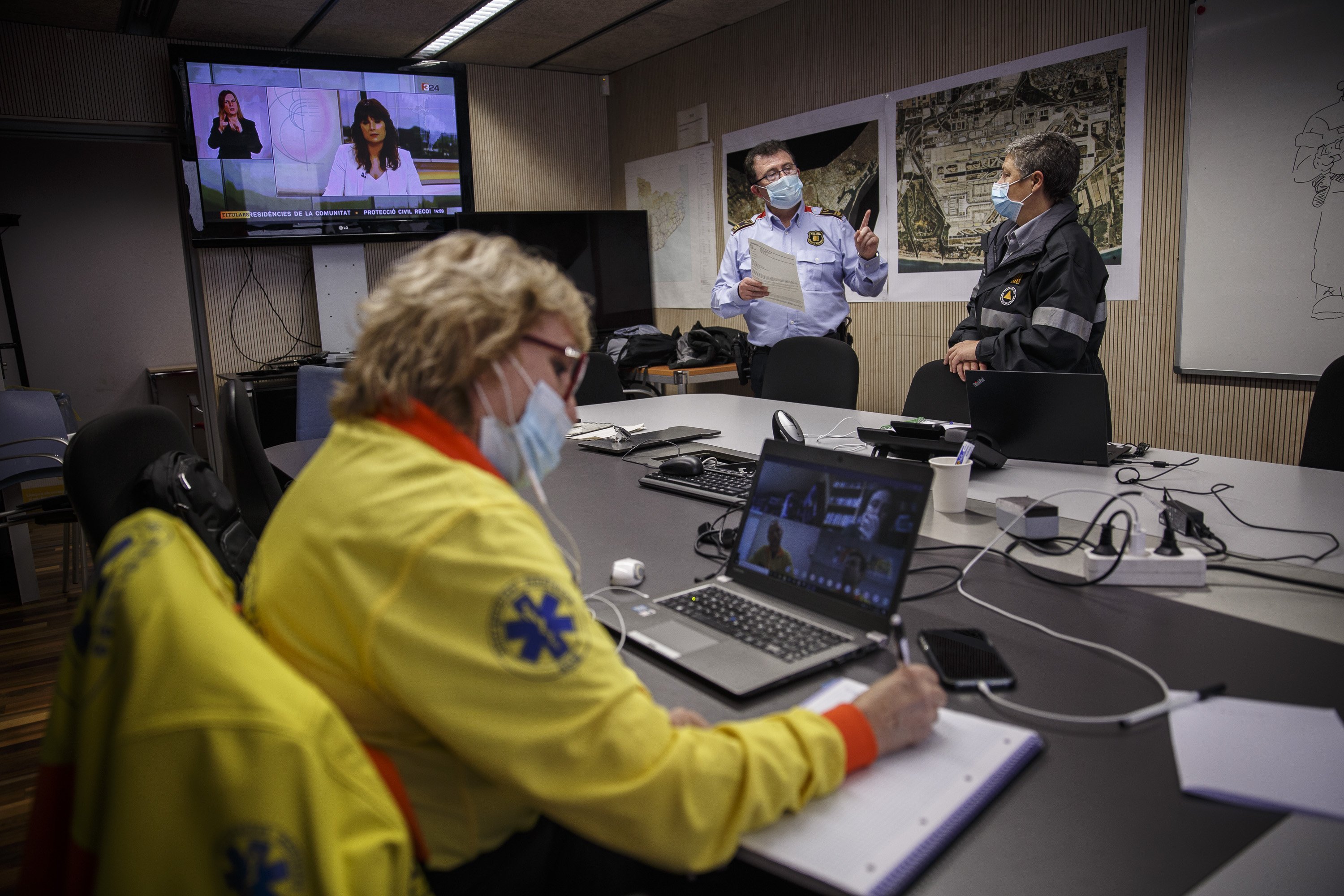Protecció Civil, la màquina que ho fa funcionar tot durant el confinament