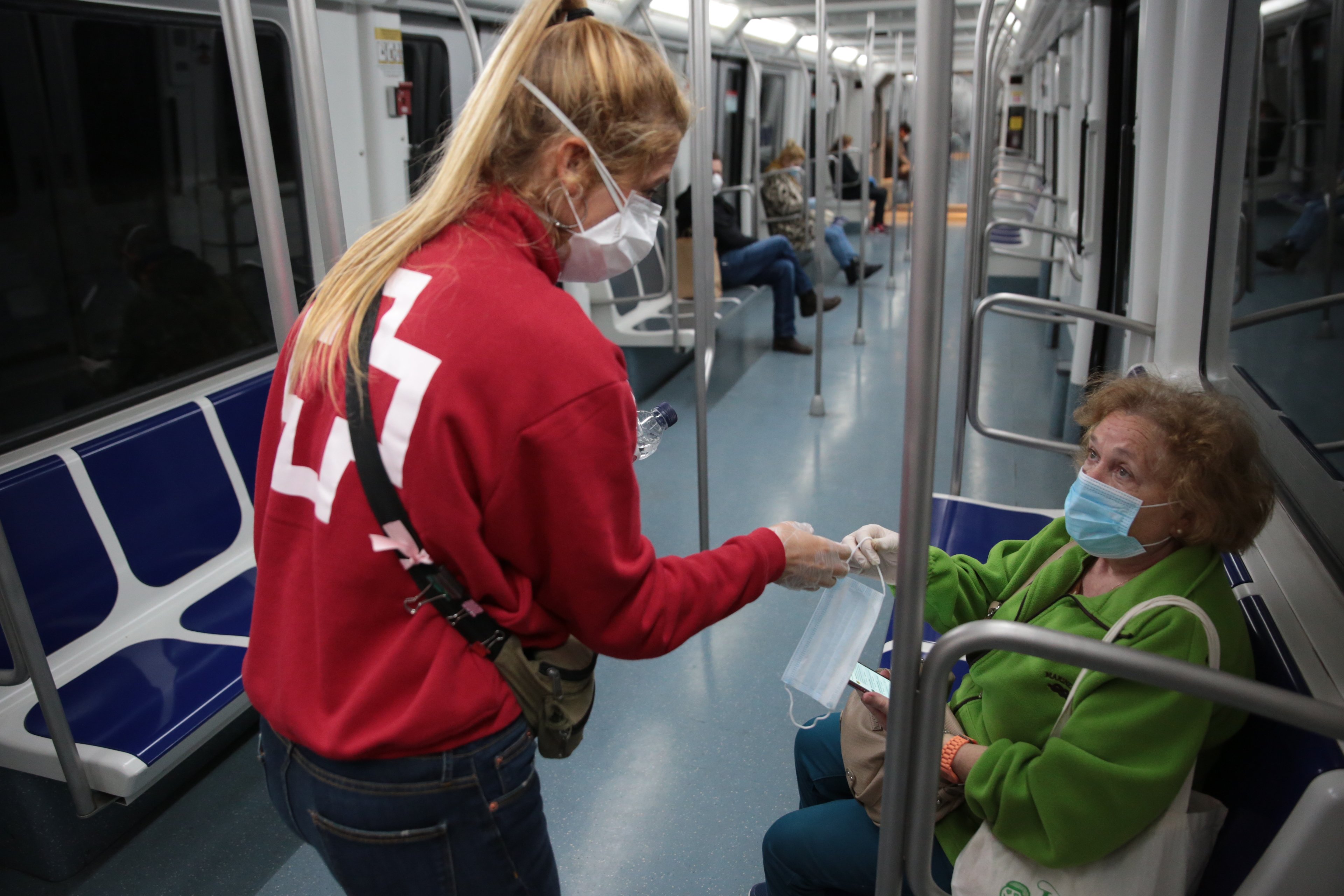 TMB, preocupada per les seqüeles del coronavirus en el transport col·lectiu