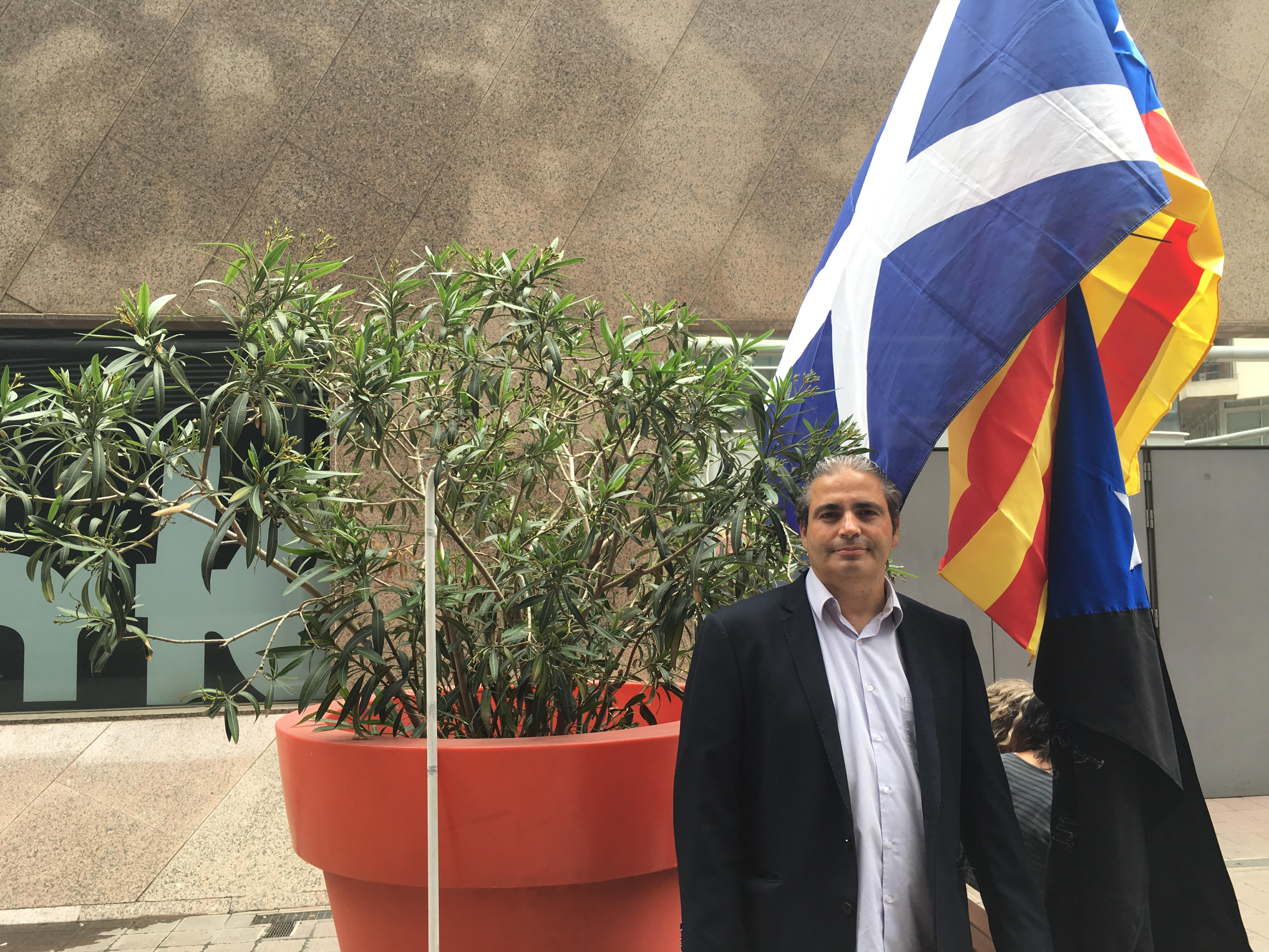 Vaga de fam per la independència, des de casa